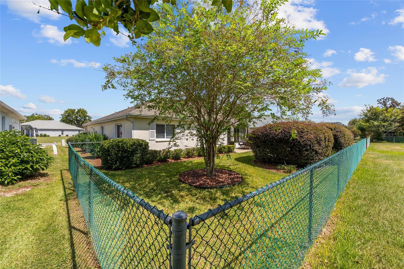 Image 39 of 49 For 5140 25th Loop