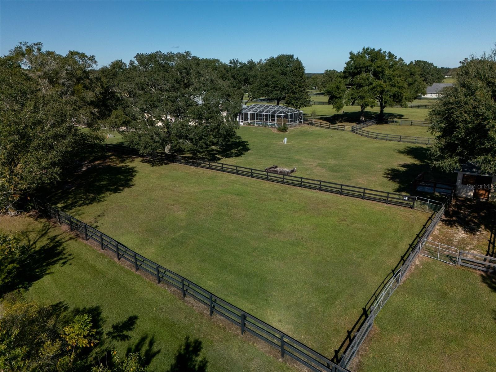 Image 24 of 25 For 2185 114th Loop