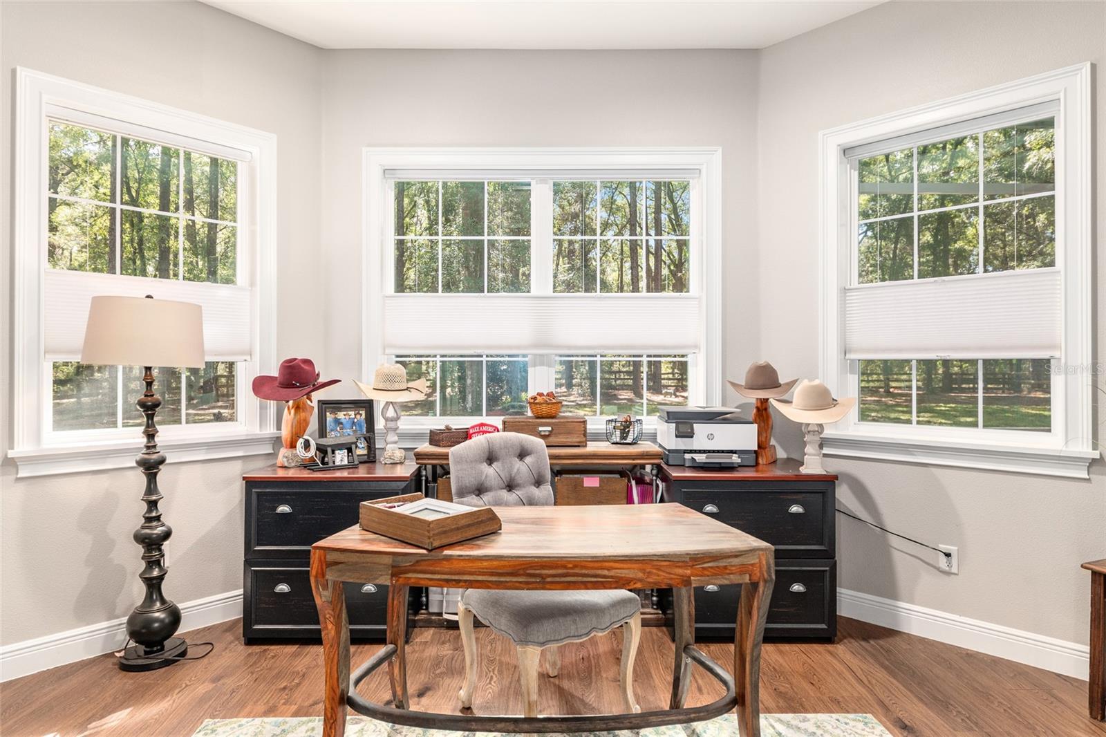 Image 23 of 71 For 42 103rd Street