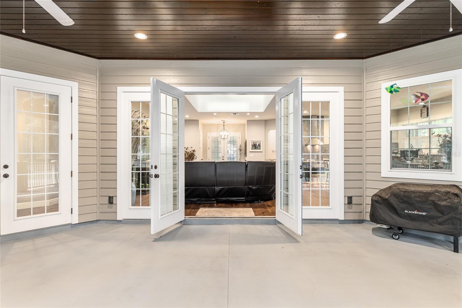 Image 47 of 71 For 42 103rd Street