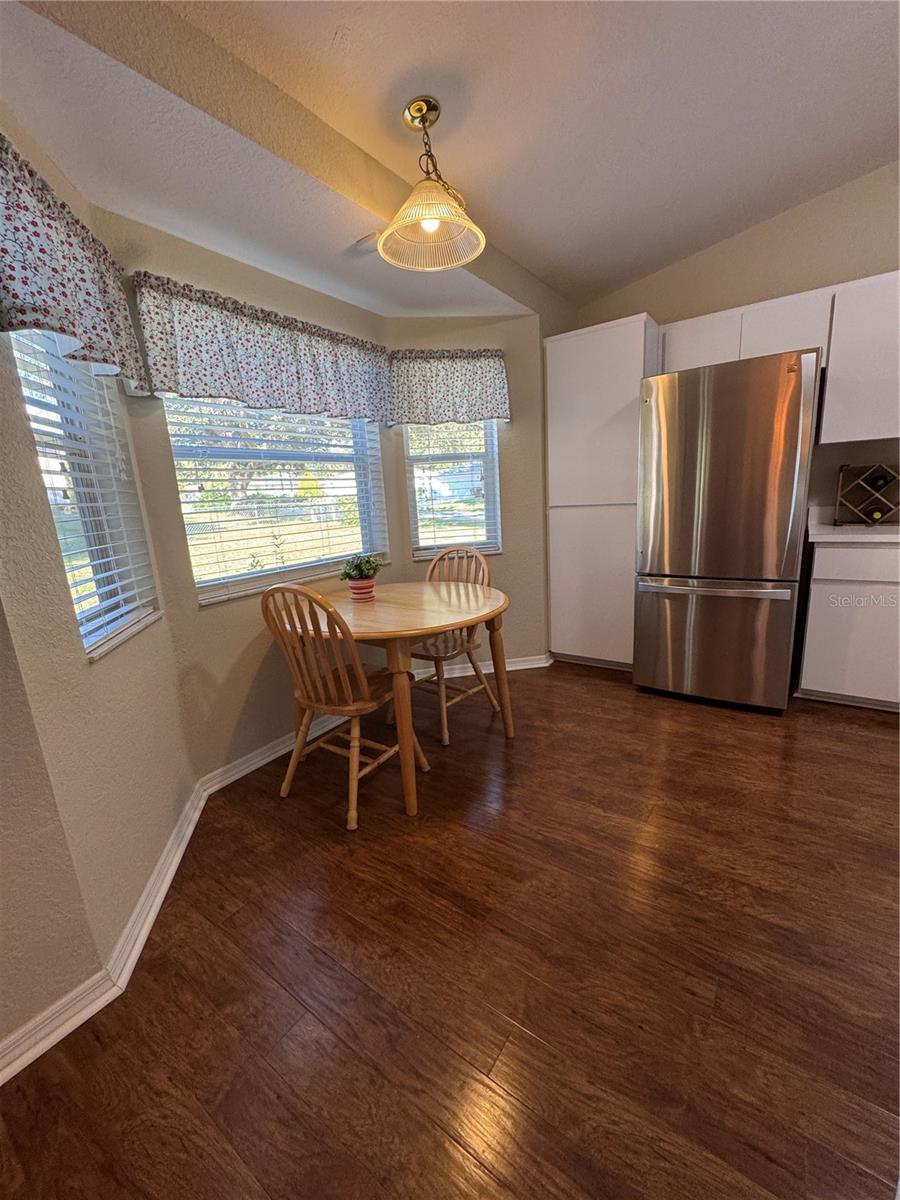 Image 3 of 10 For 6071 105th Place