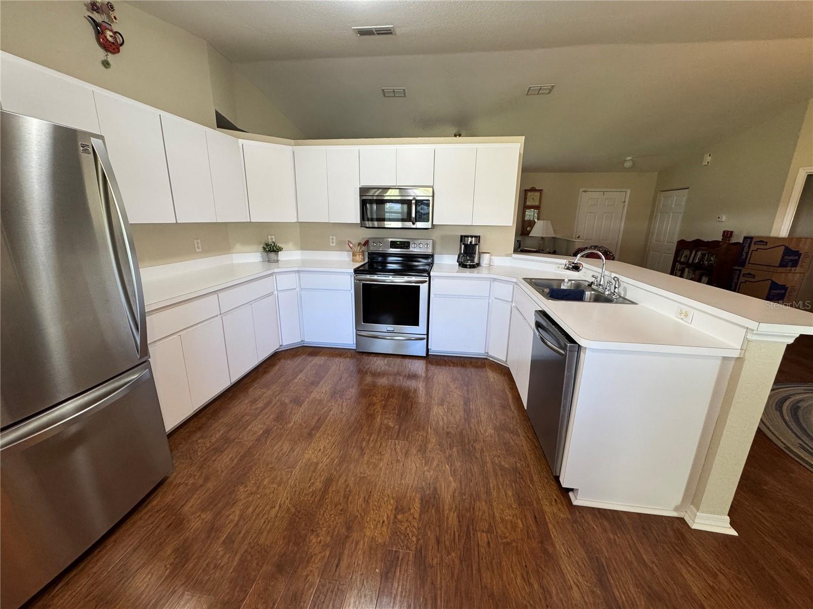 Image 5 of 10 For 6071 105th Place