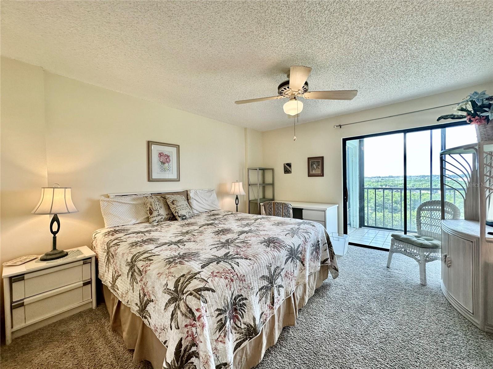 Image 11 of 37 For 3200 Cove Cay Drive 5f