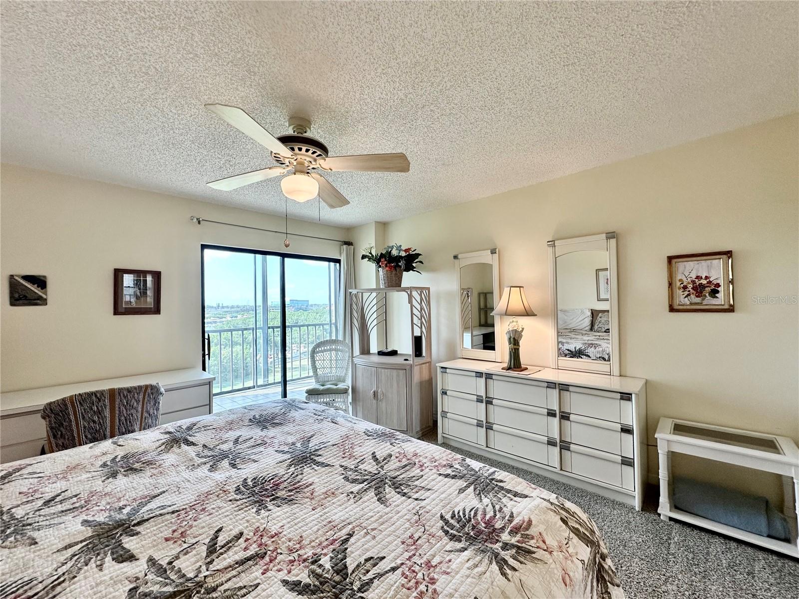 Image 12 of 37 For 3200 Cove Cay Drive 5f