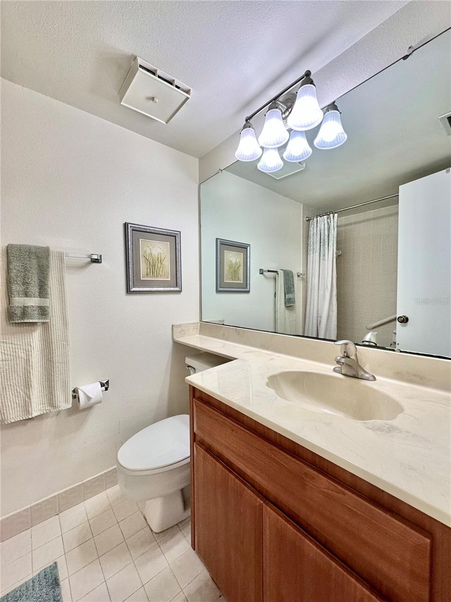 Image 14 of 37 For 3200 Cove Cay Drive 5f