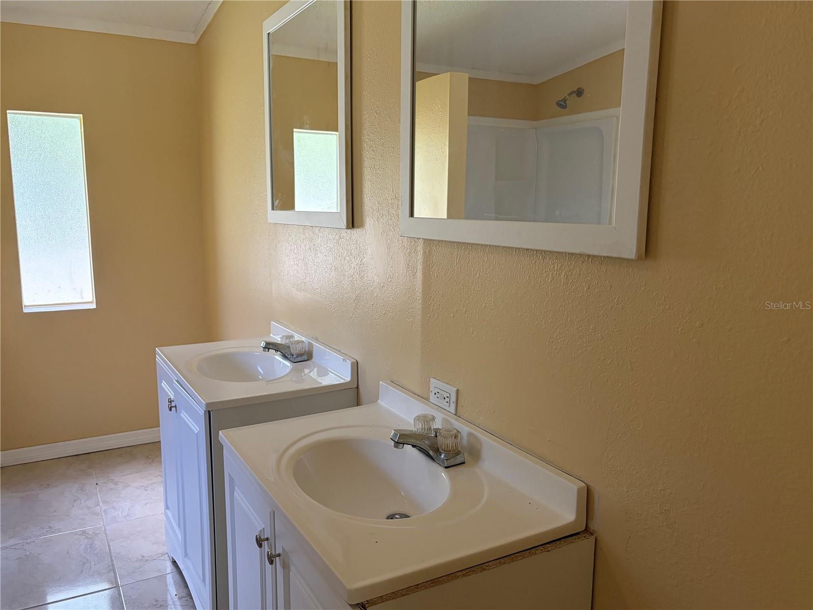 Image 10 of 17 For 102 Third Street