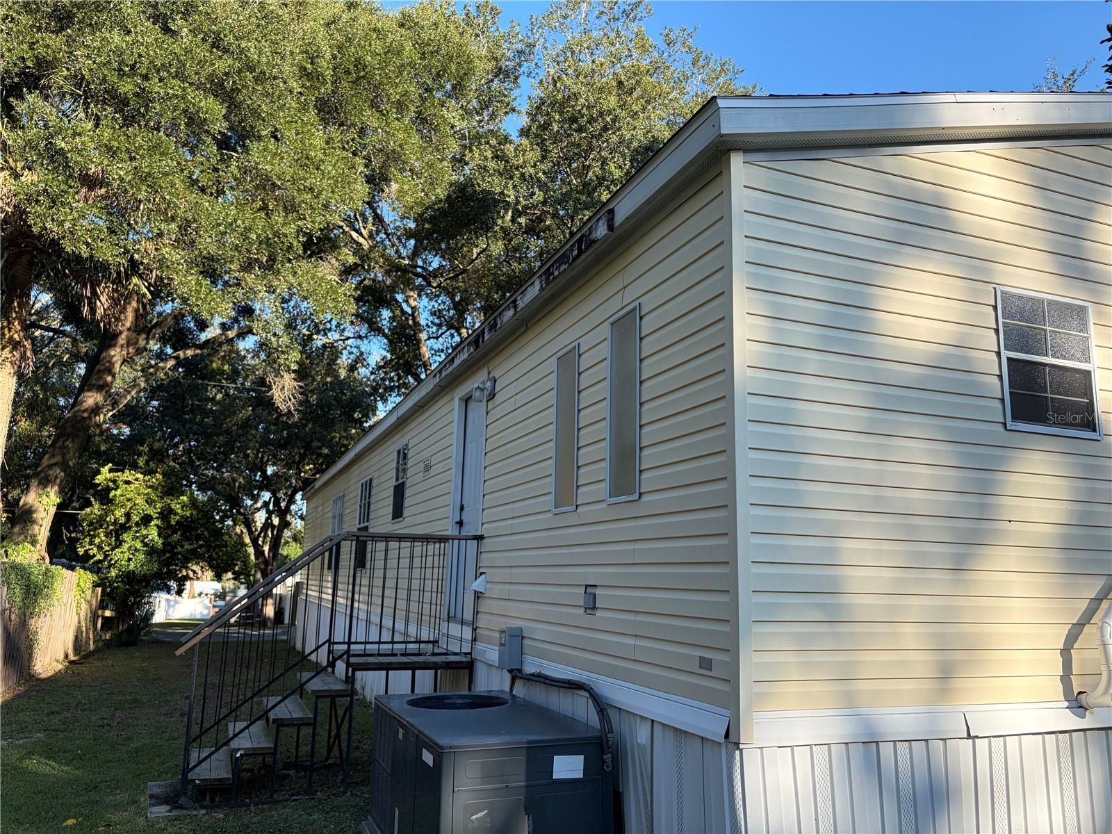 Image 17 of 17 For 102 Third Street