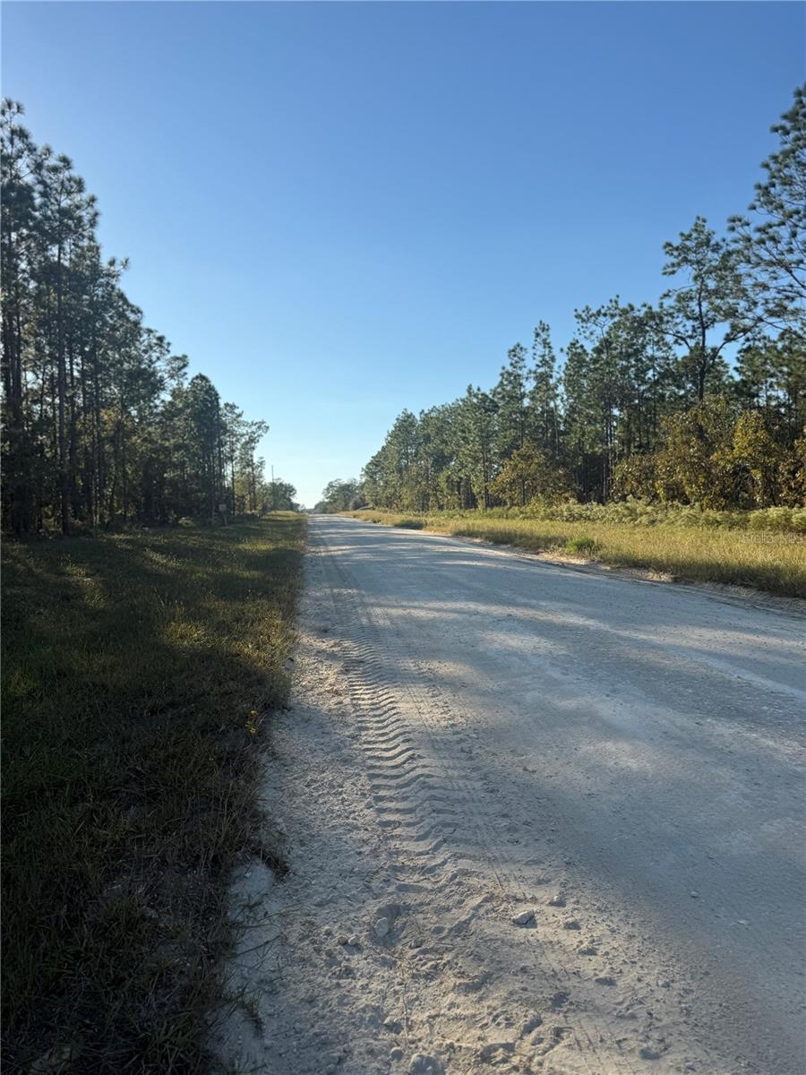 Image 10 of 26 For 00 73rd Lane