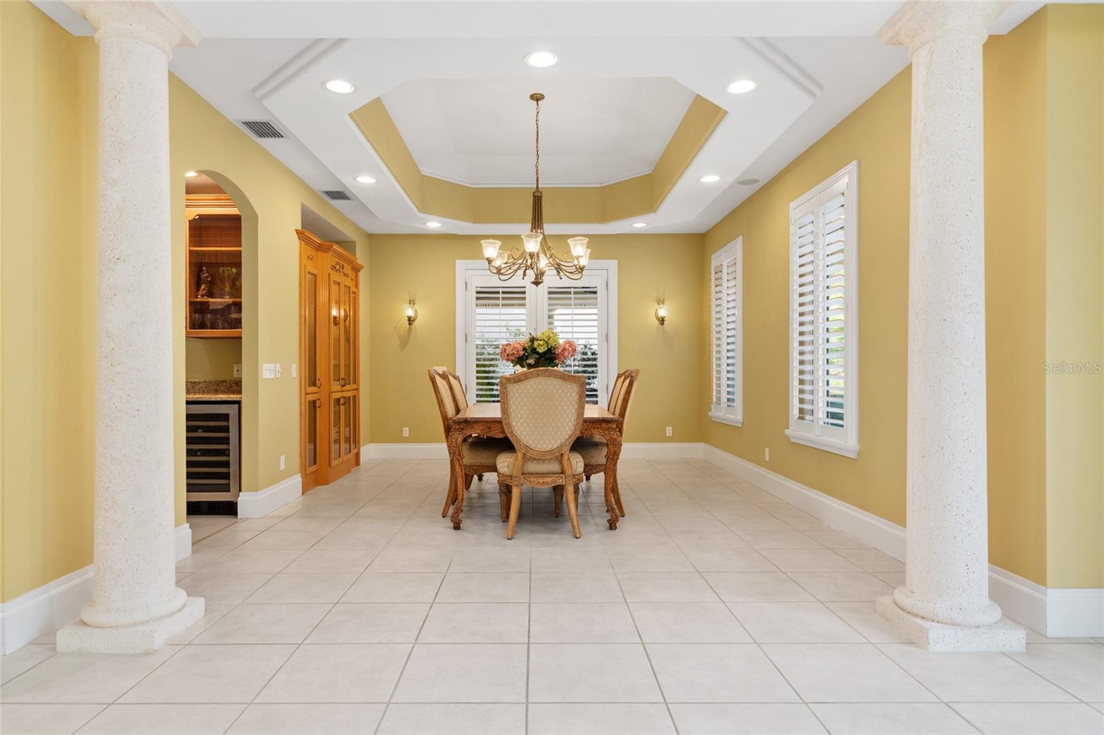 Listing photo id 20 for 4160 Bonanza Drive