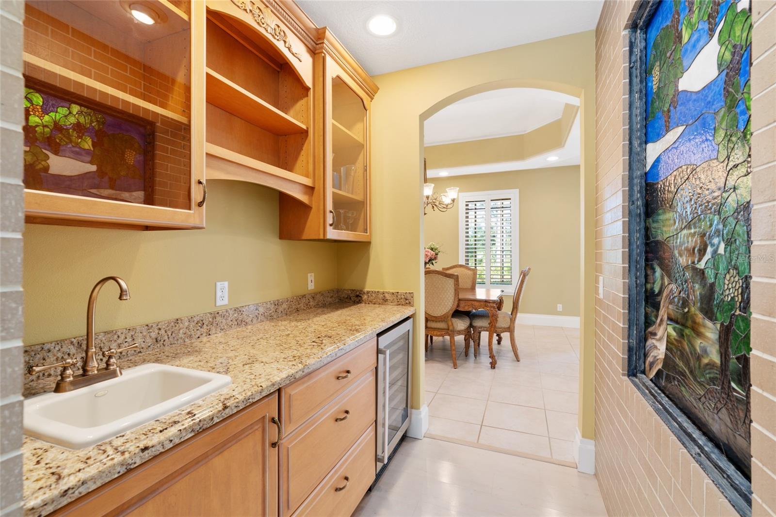 Listing photo id 41 for 4160 Bonanza Drive