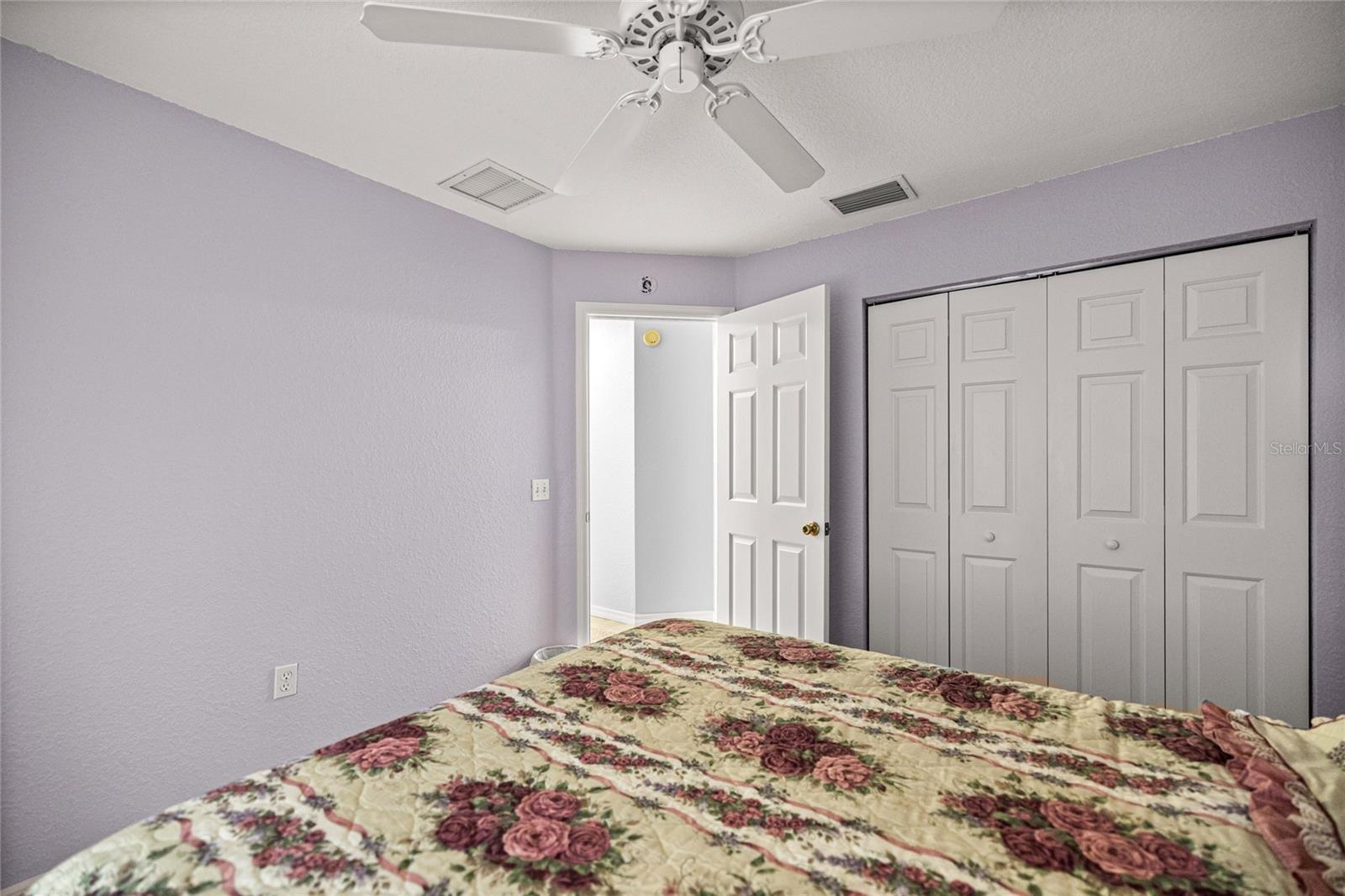 Image 35 of 52 For 21956 85th Loop