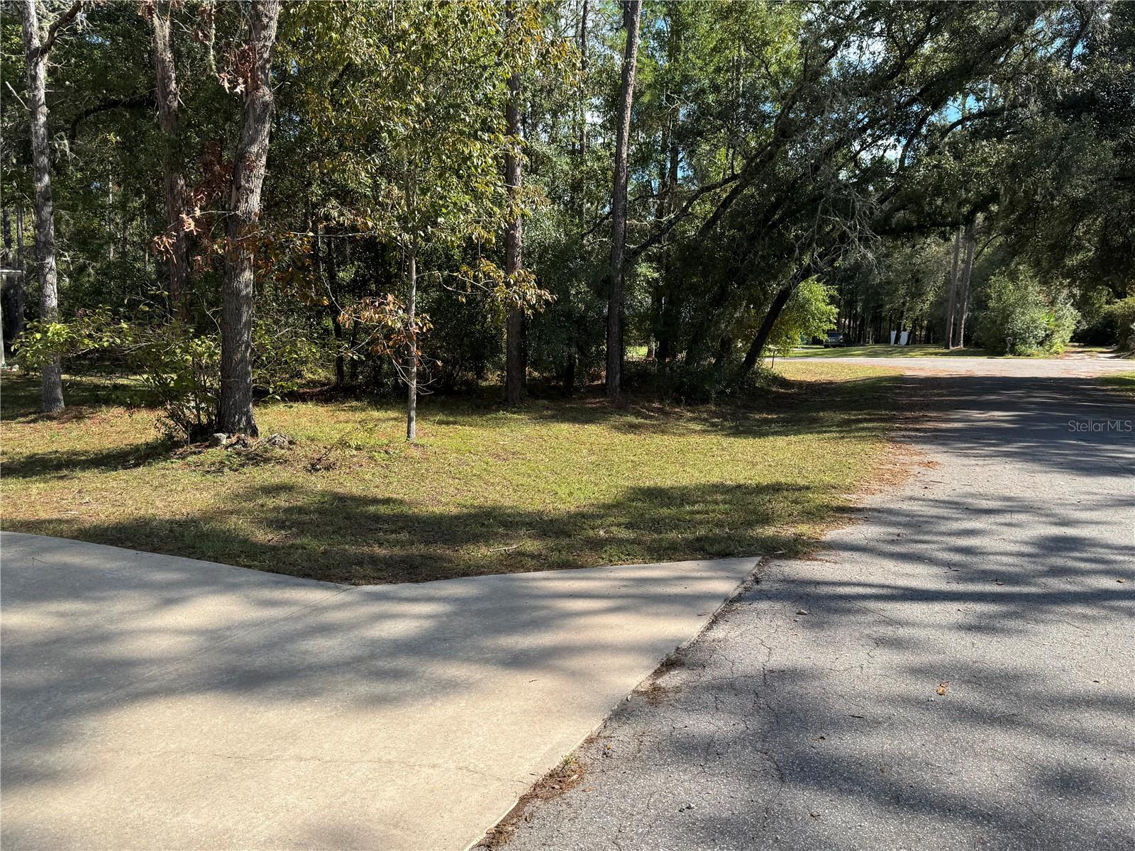 Image 52 of 52 For 21956 85th Loop