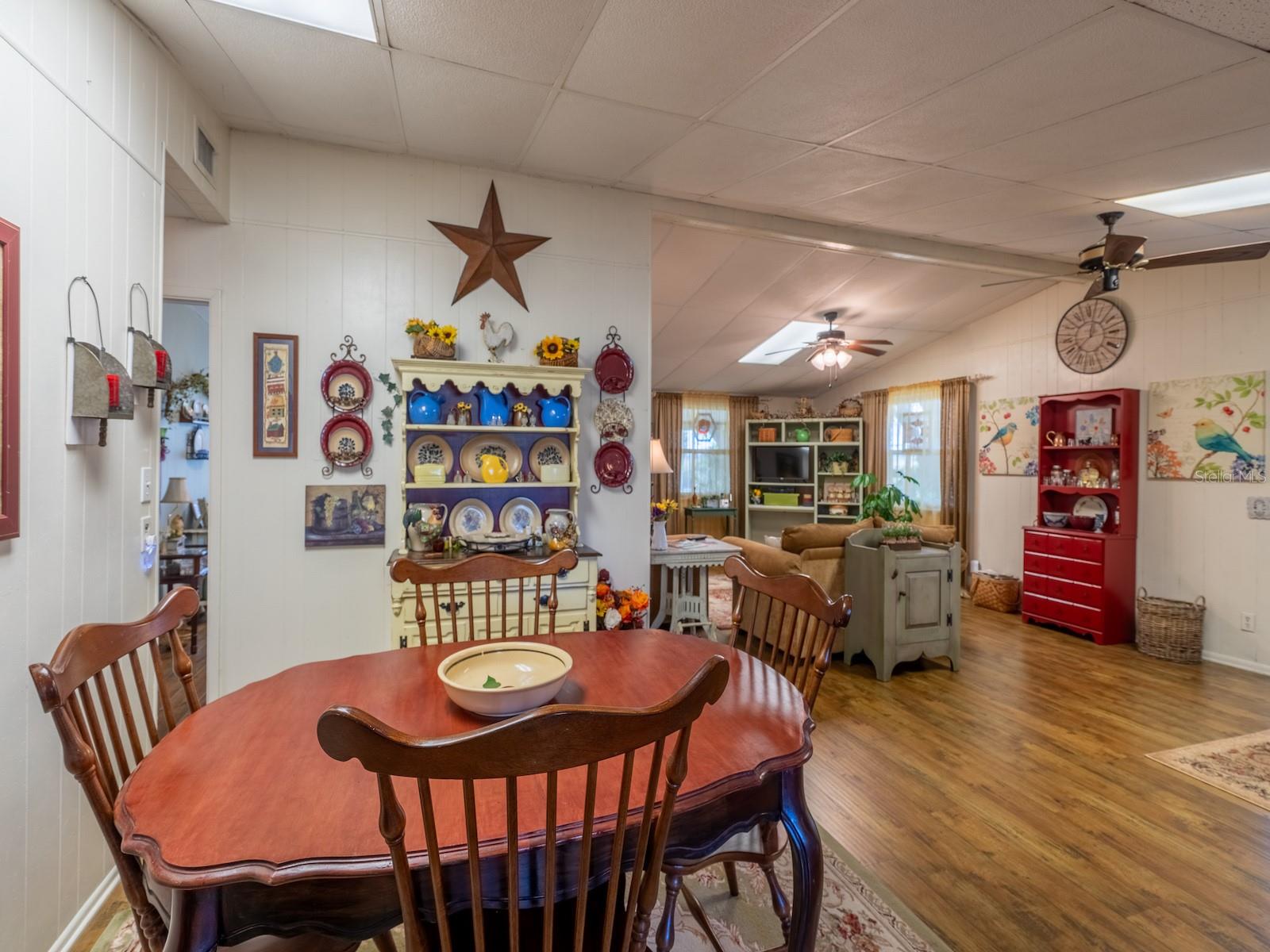 Image 12 of 52 For 23560 154th Place Road