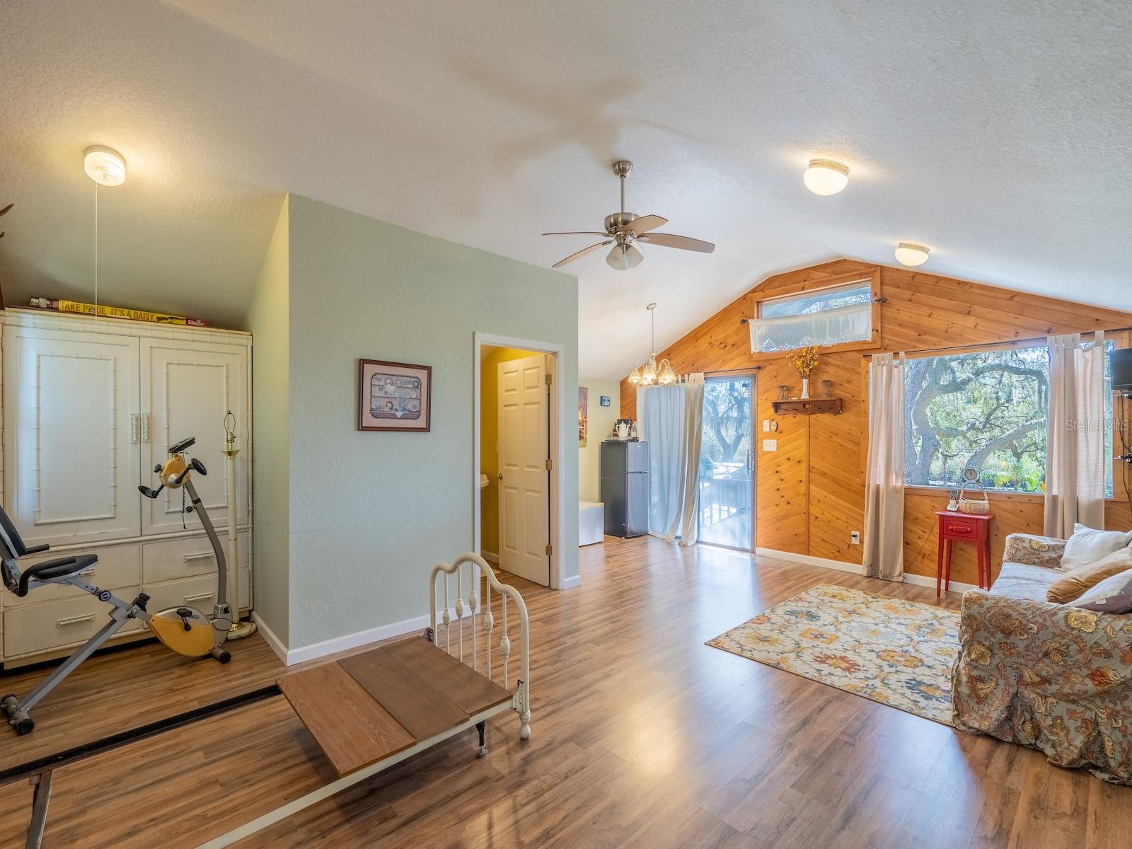 Image 29 of 52 For 23560 154th Place Road