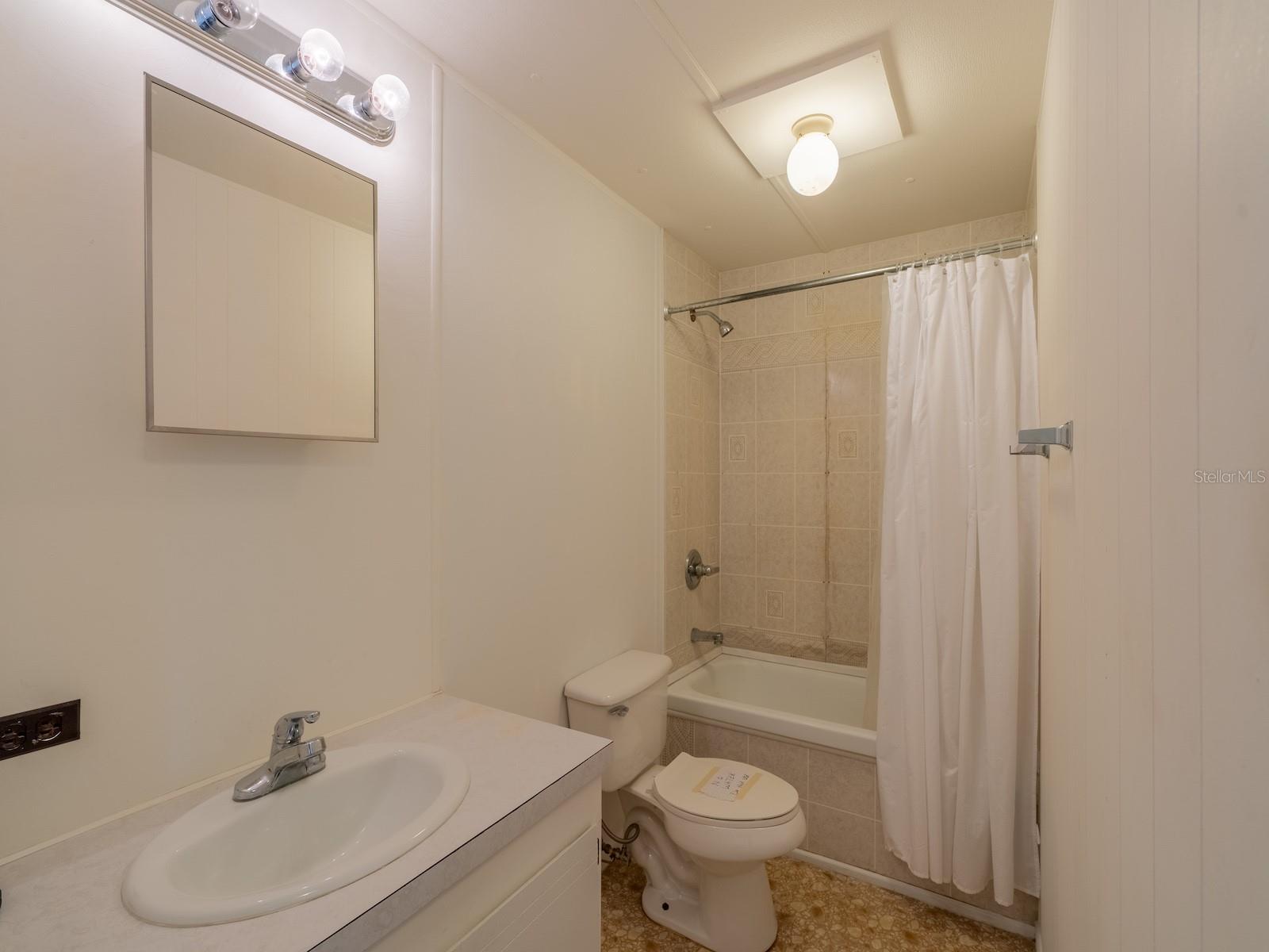 Image 19 of 61 For 24797 135th Street