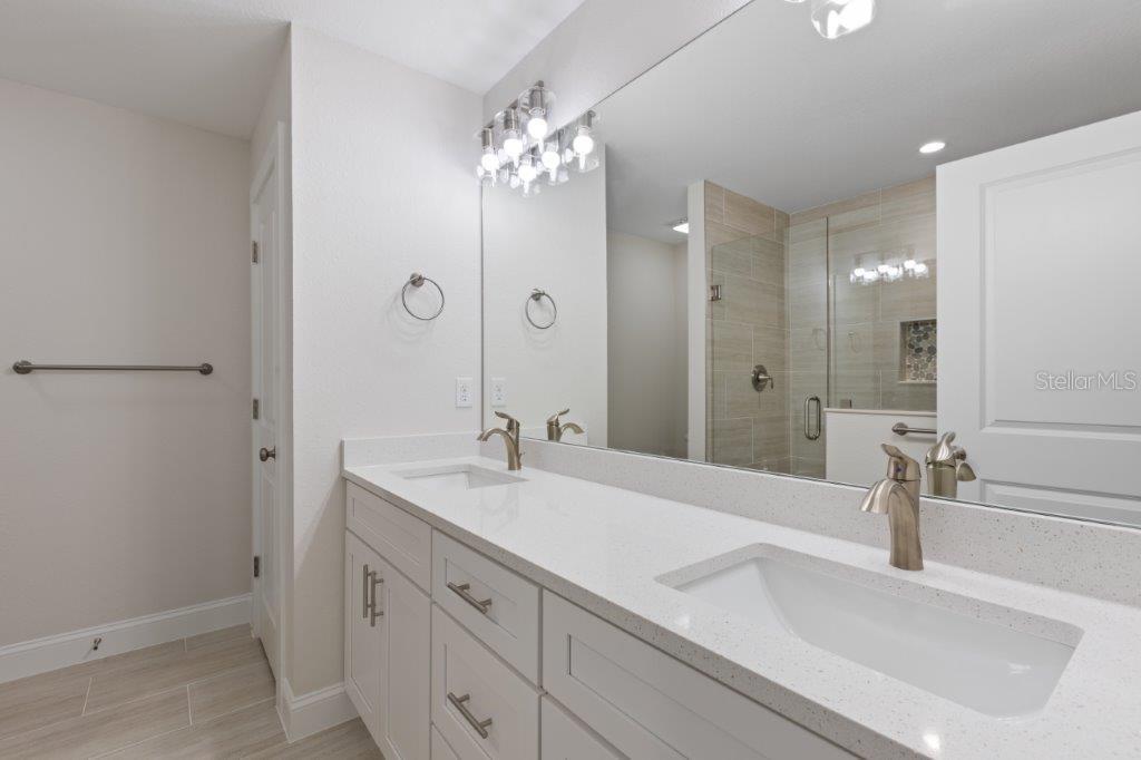 Image 27 of 38 For 6440 New Japan Terrace