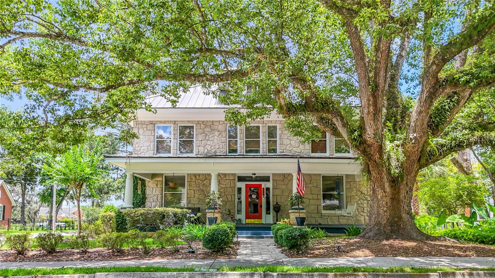 Image 2 of 41 For 705 5th Street