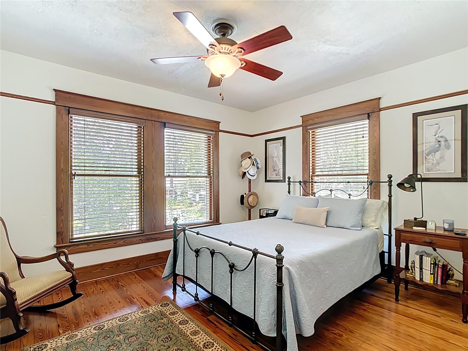 Image 24 of 41 For 705 5th Street