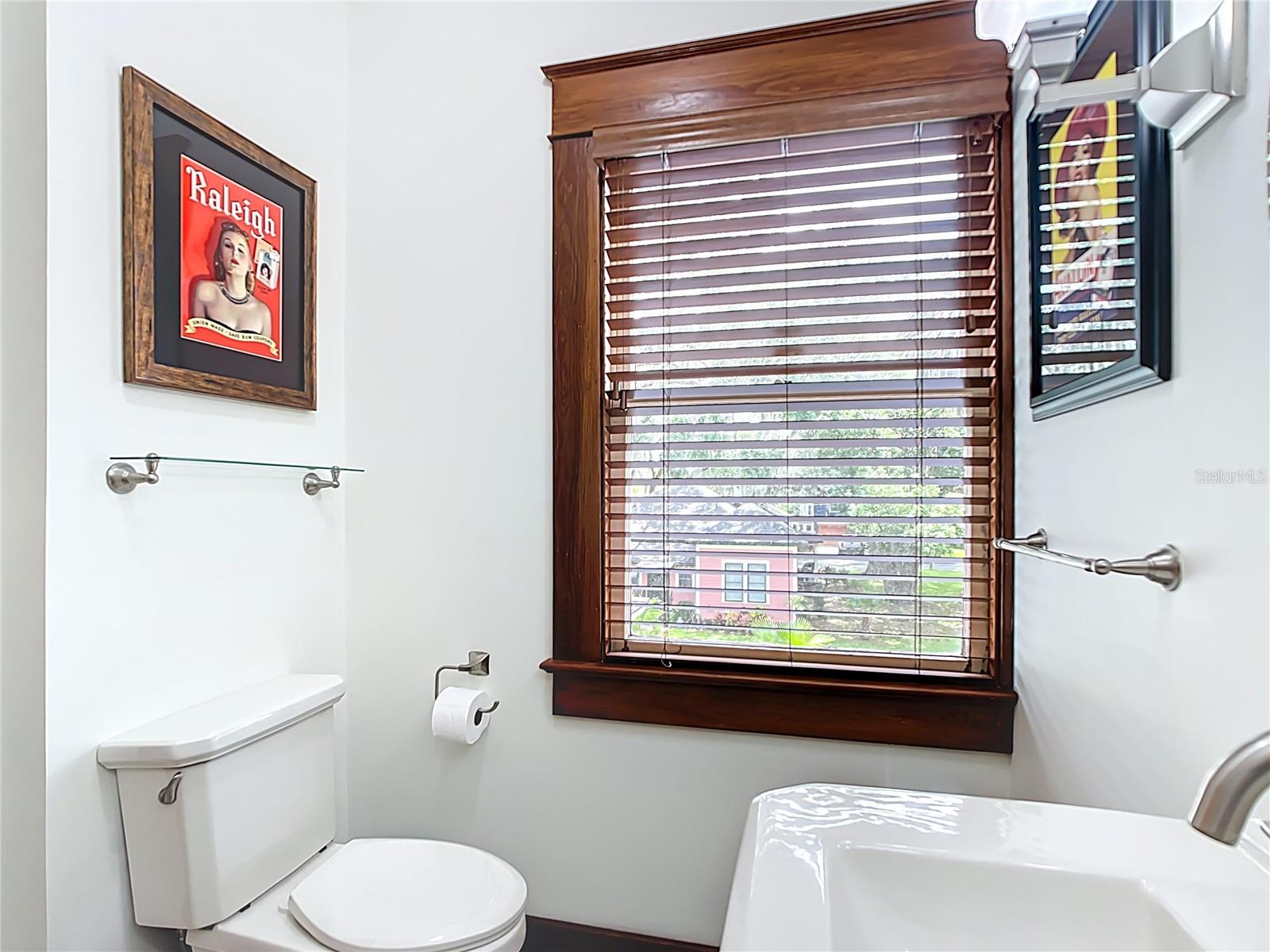 Image 29 of 41 For 705 5th Street