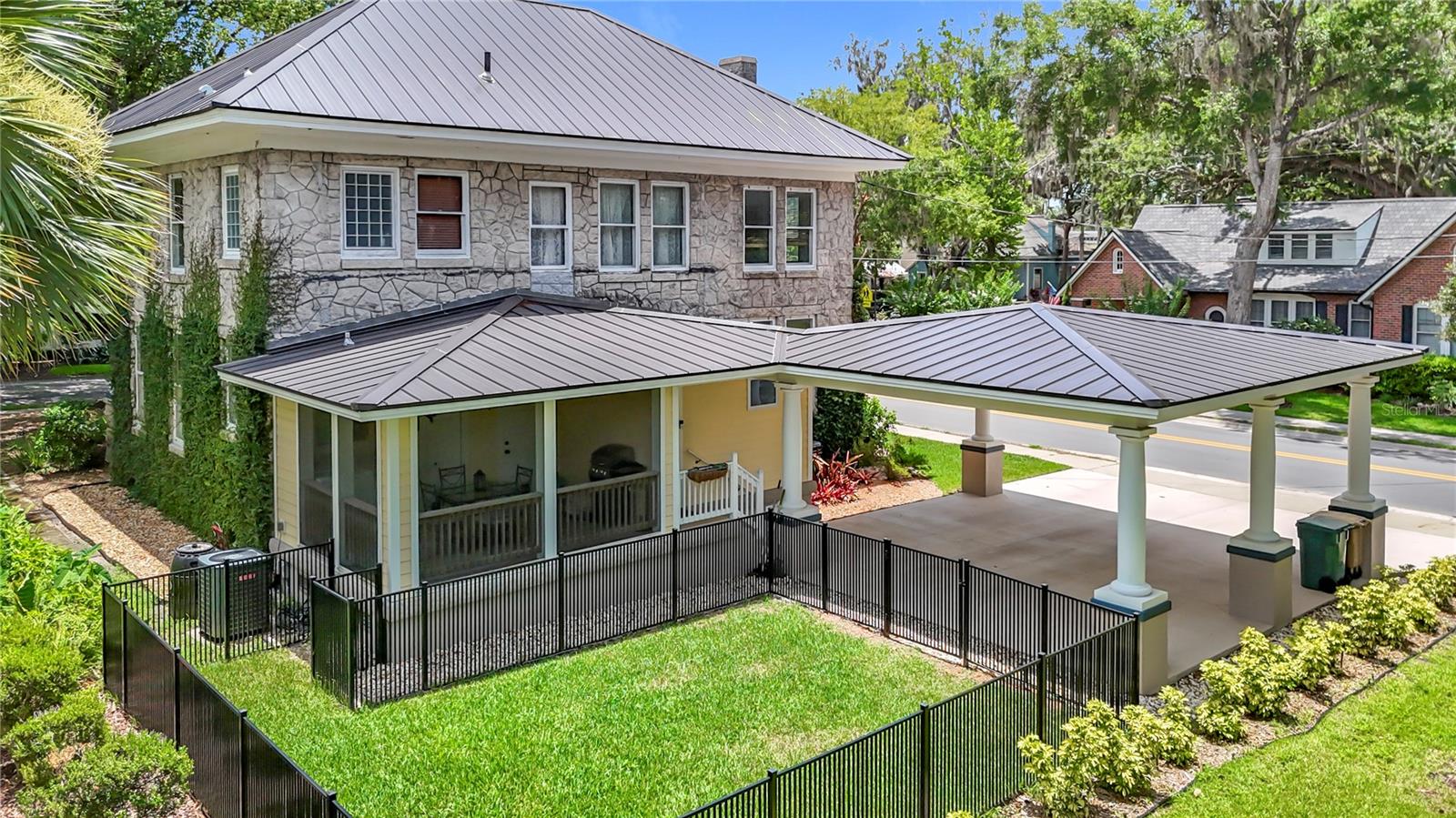 Image 36 of 41 For 705 5th Street