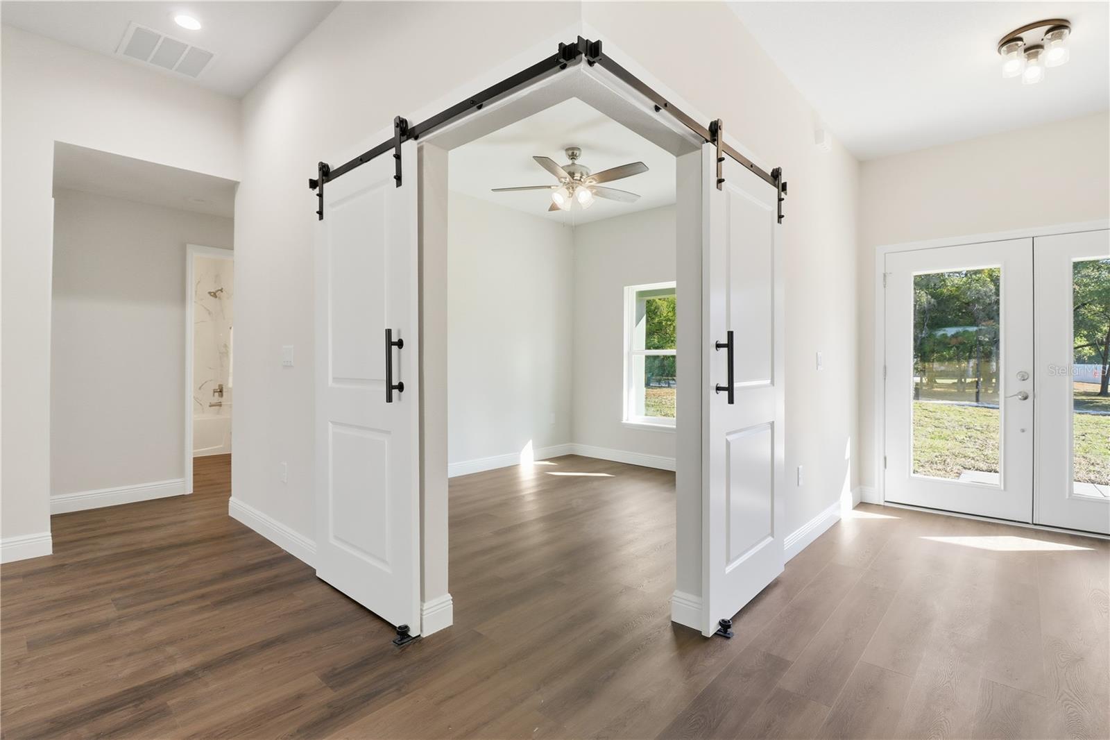 Image 17 of 44 For 4960 129th Court