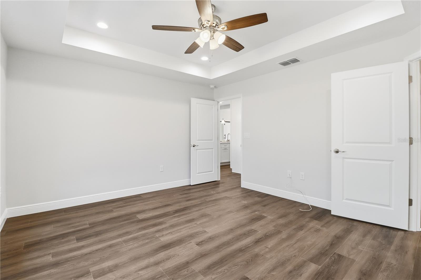 Image 19 of 44 For 4960 129th Court