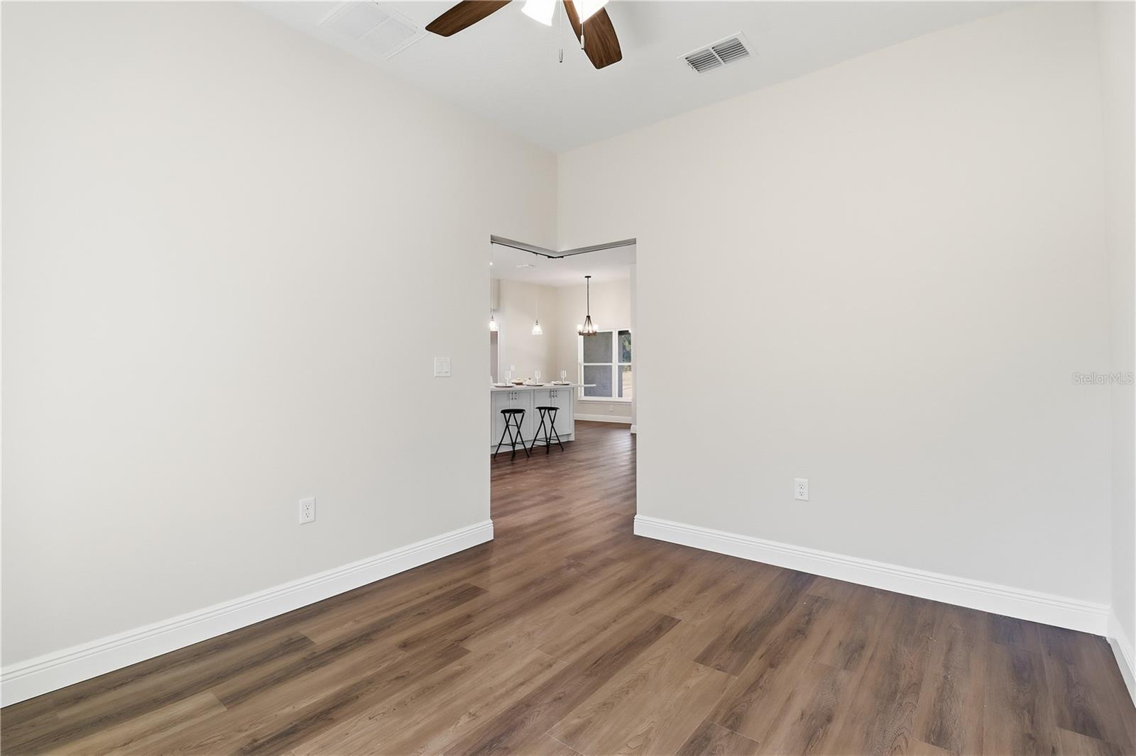 Image 25 of 44 For 4960 129th Court