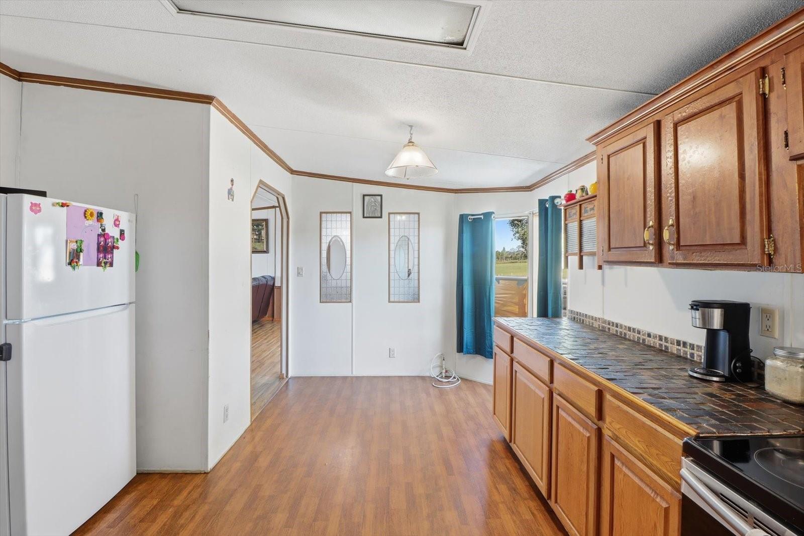 Image 16 of 46 For 12150 97 Place