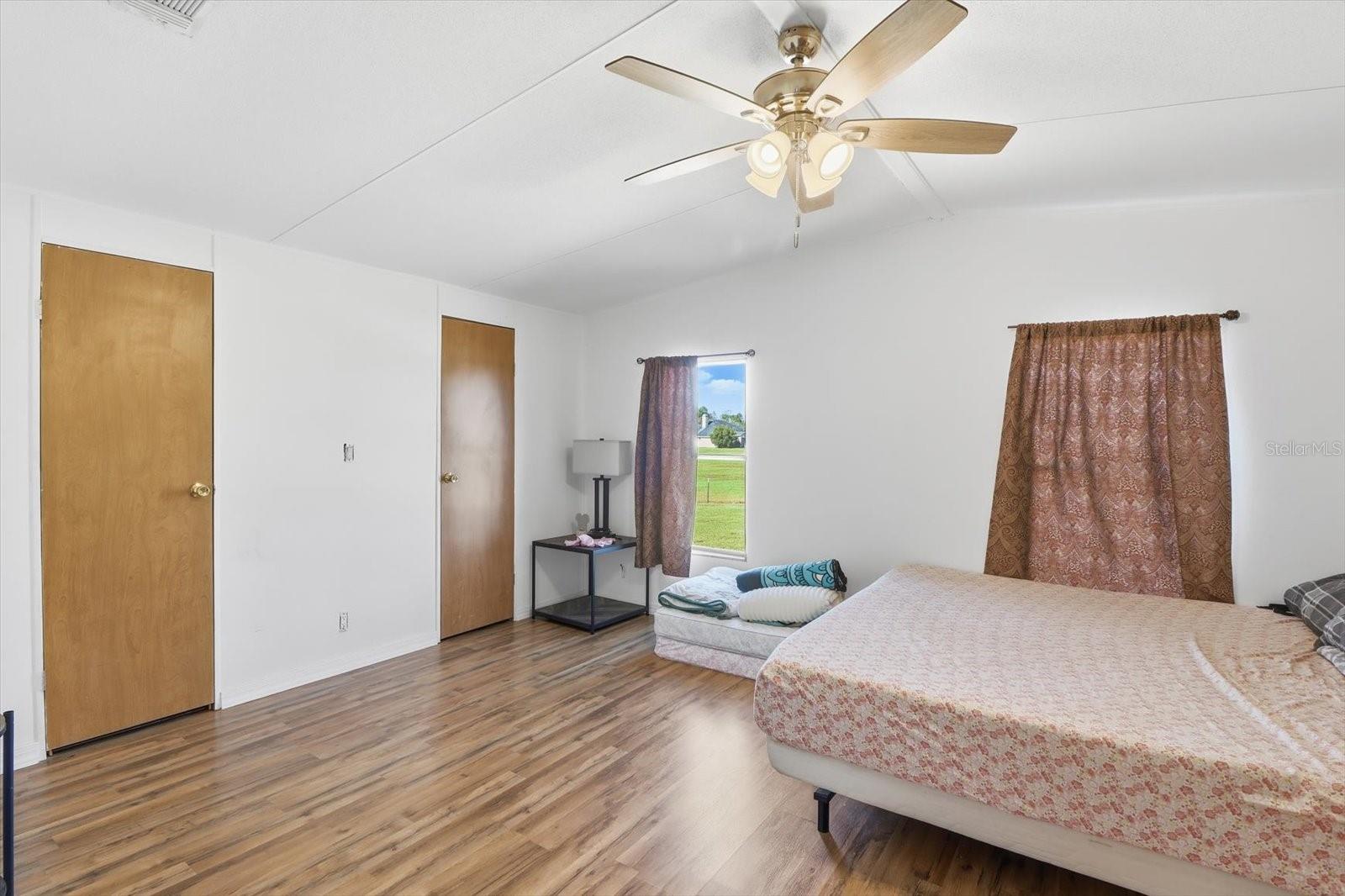 Image 17 of 46 For 12150 97 Place