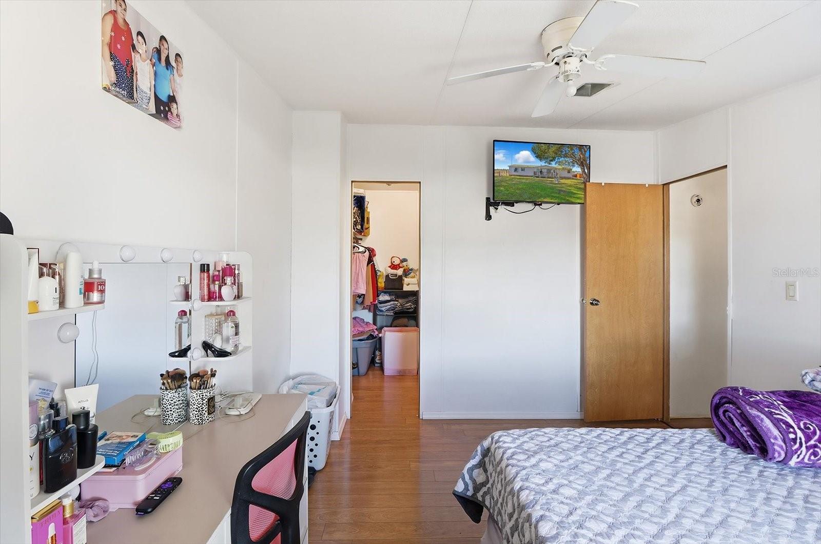 Image 22 of 46 For 12150 97 Place