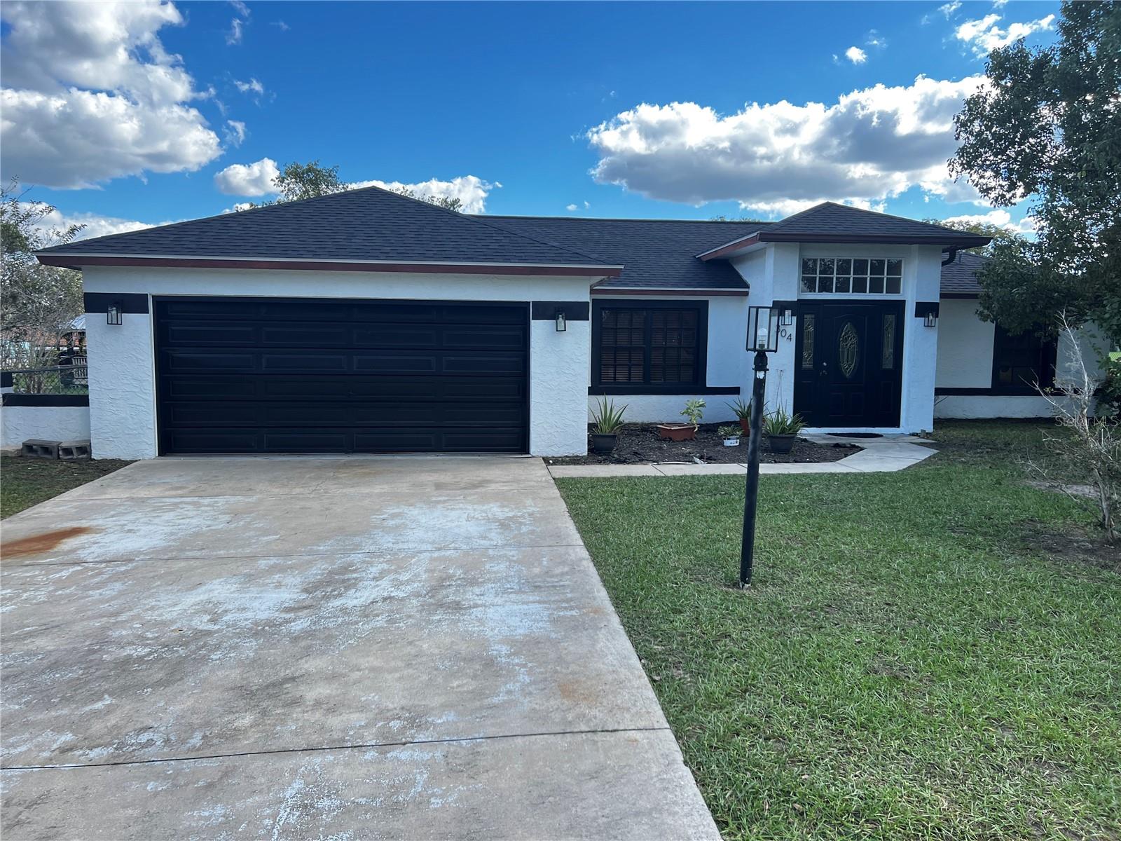 Details for 304 Oak Lane Track, OCALA, FL 34472