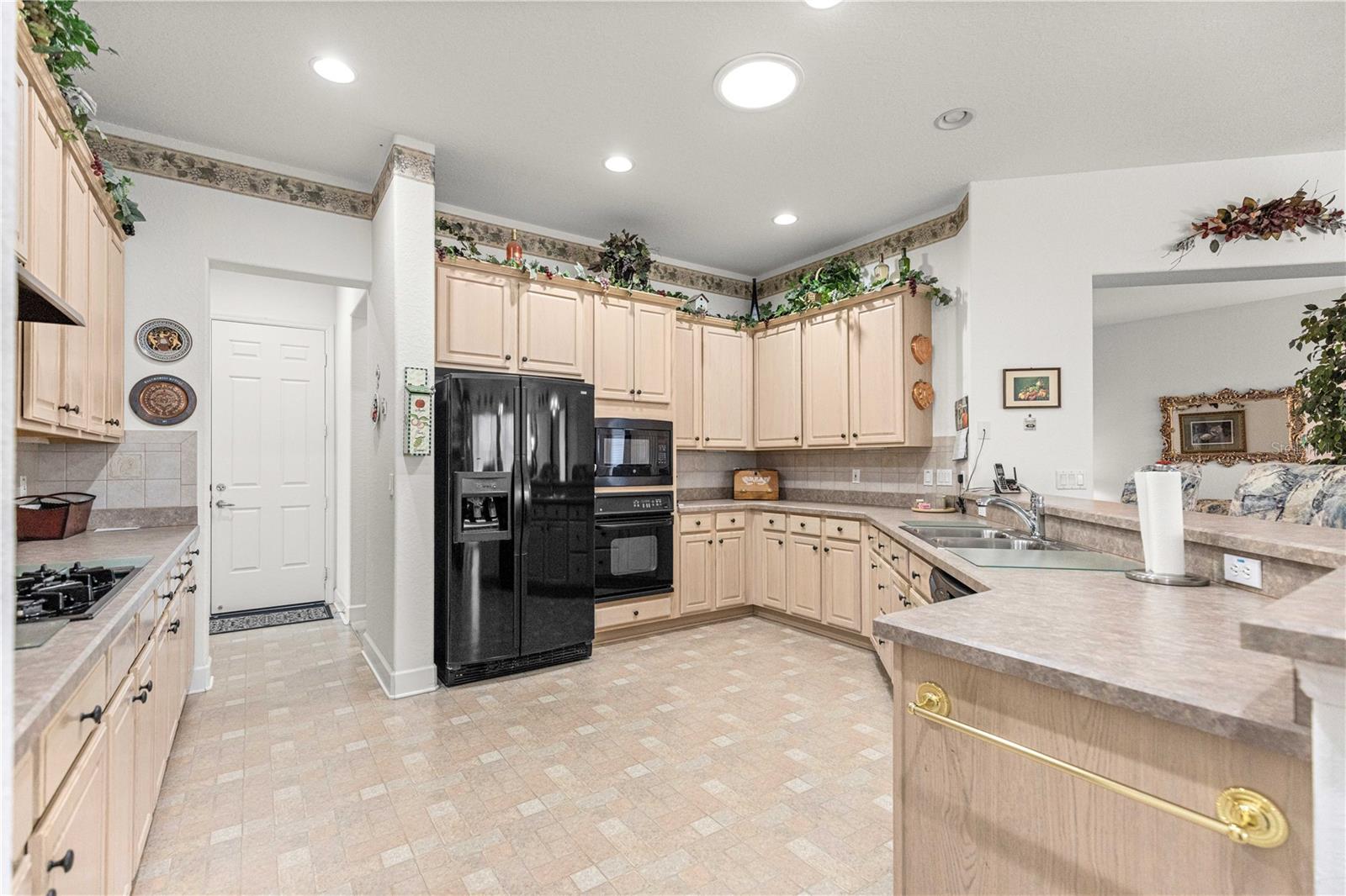 Image 36 of 86 For 9330 132nd Place