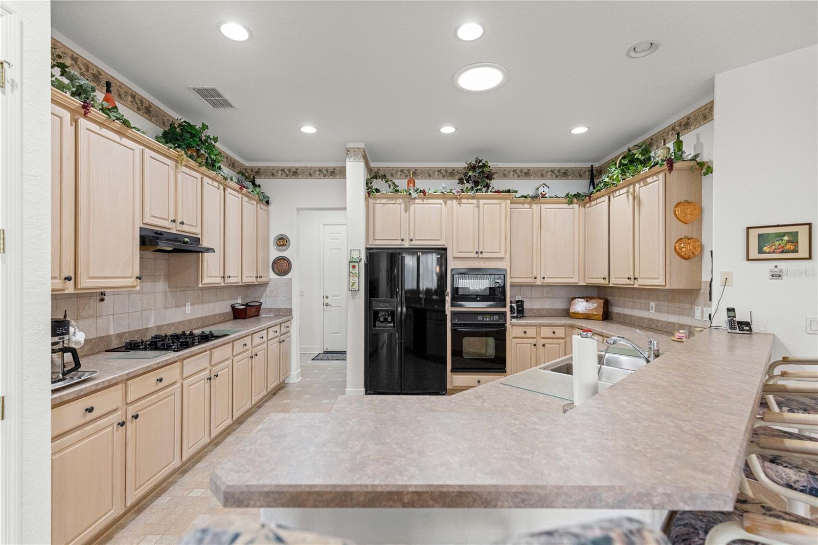 Image 37 of 86 For 9330 132nd Place