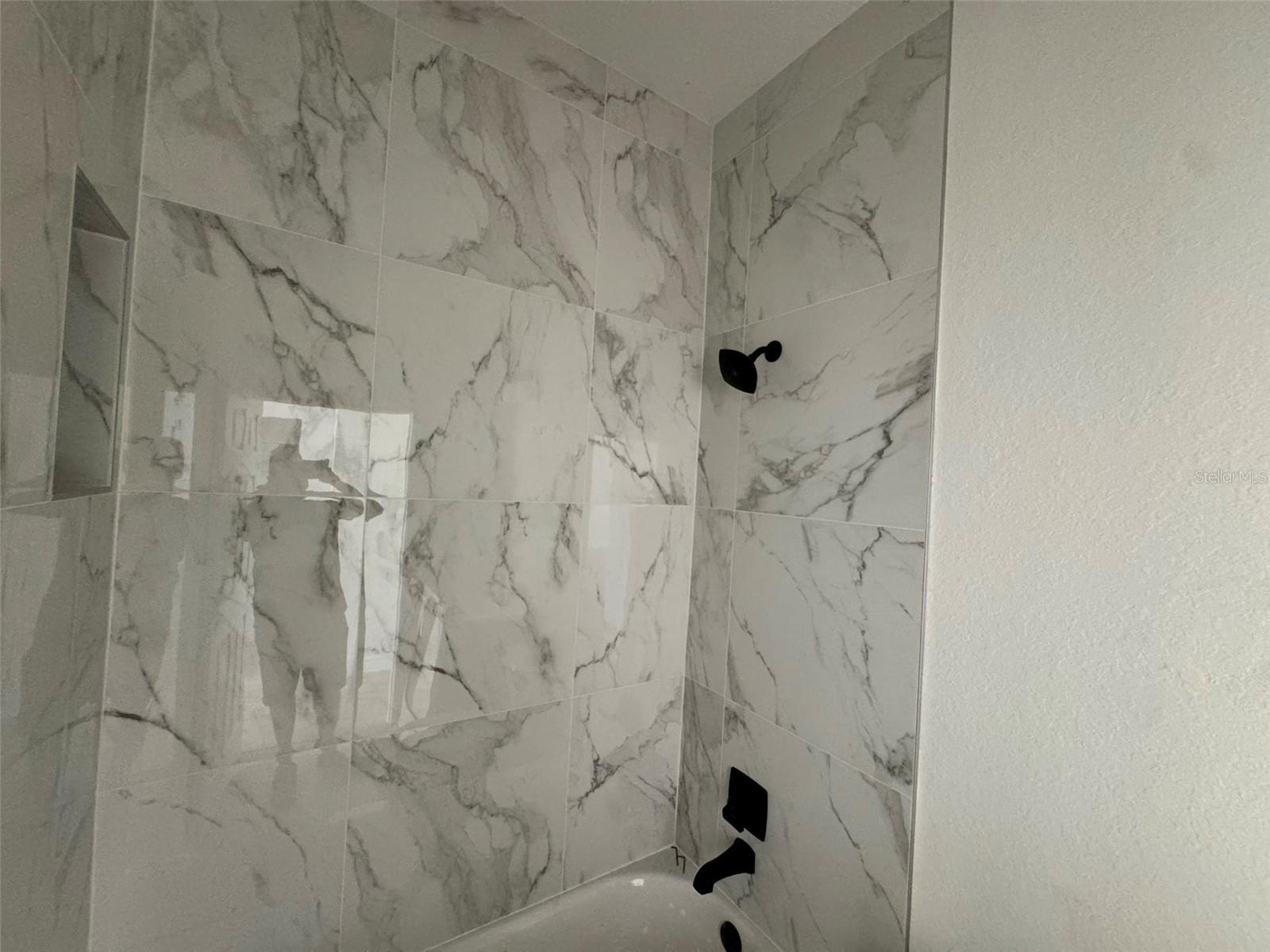 Image 21 of 37 For 902 2nd Street