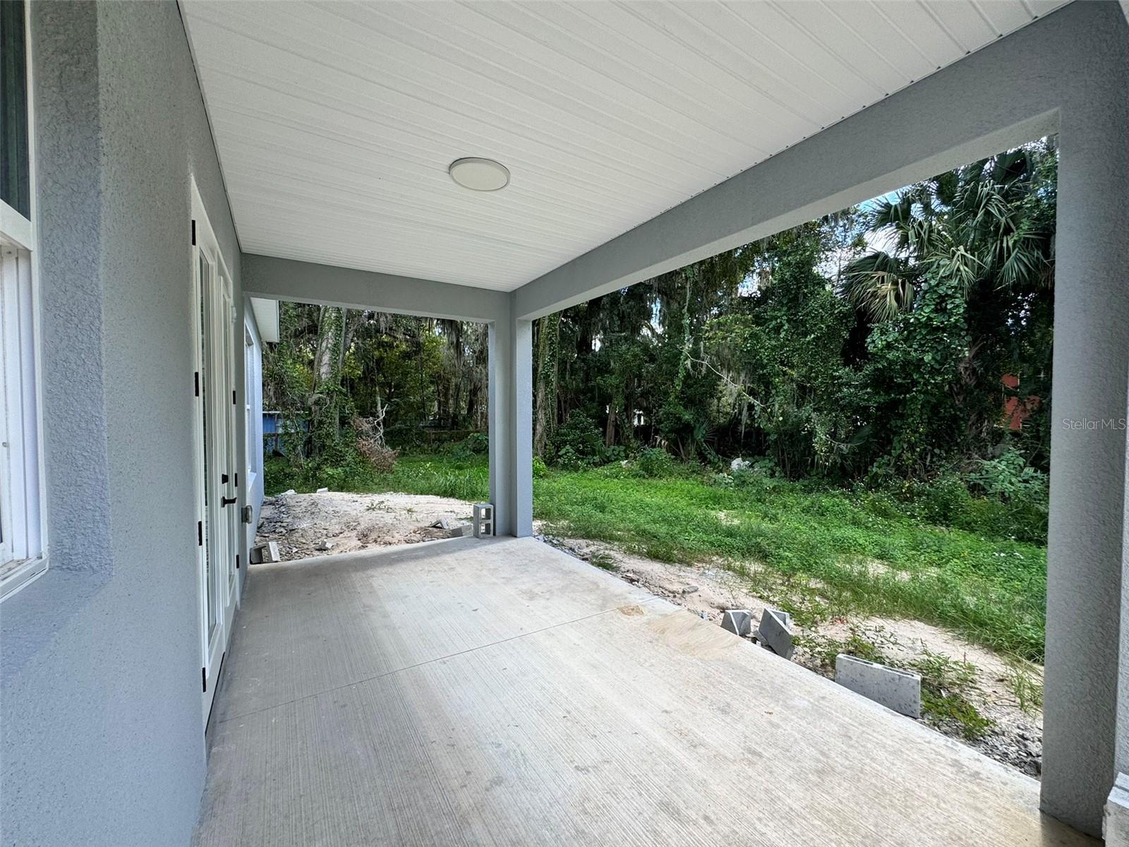 Image 34 of 37 For 902 2nd Street