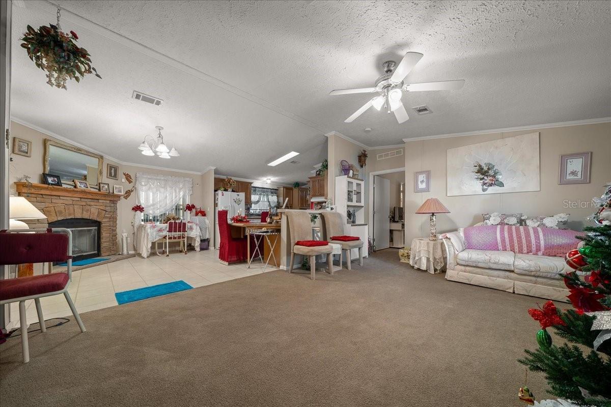 Image 30 of 52 For 16651 42nd Loop