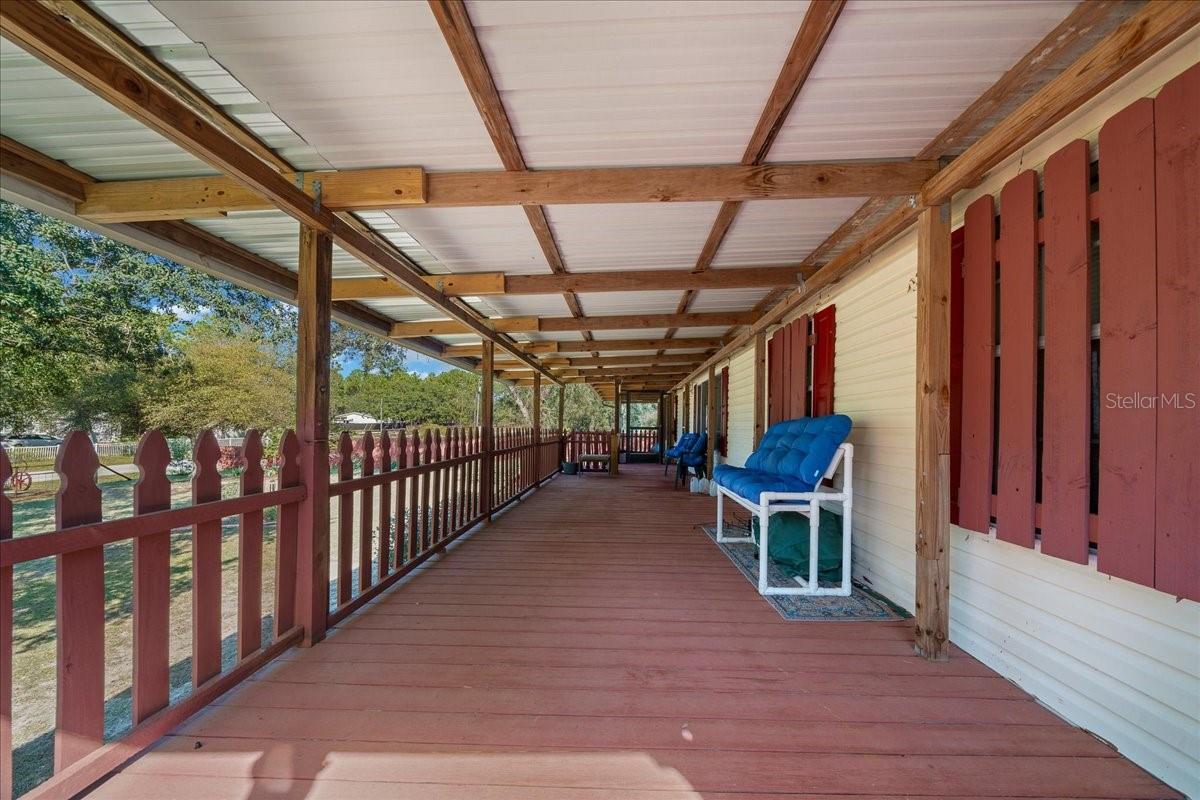 Image 6 of 52 For 16651 42nd Loop