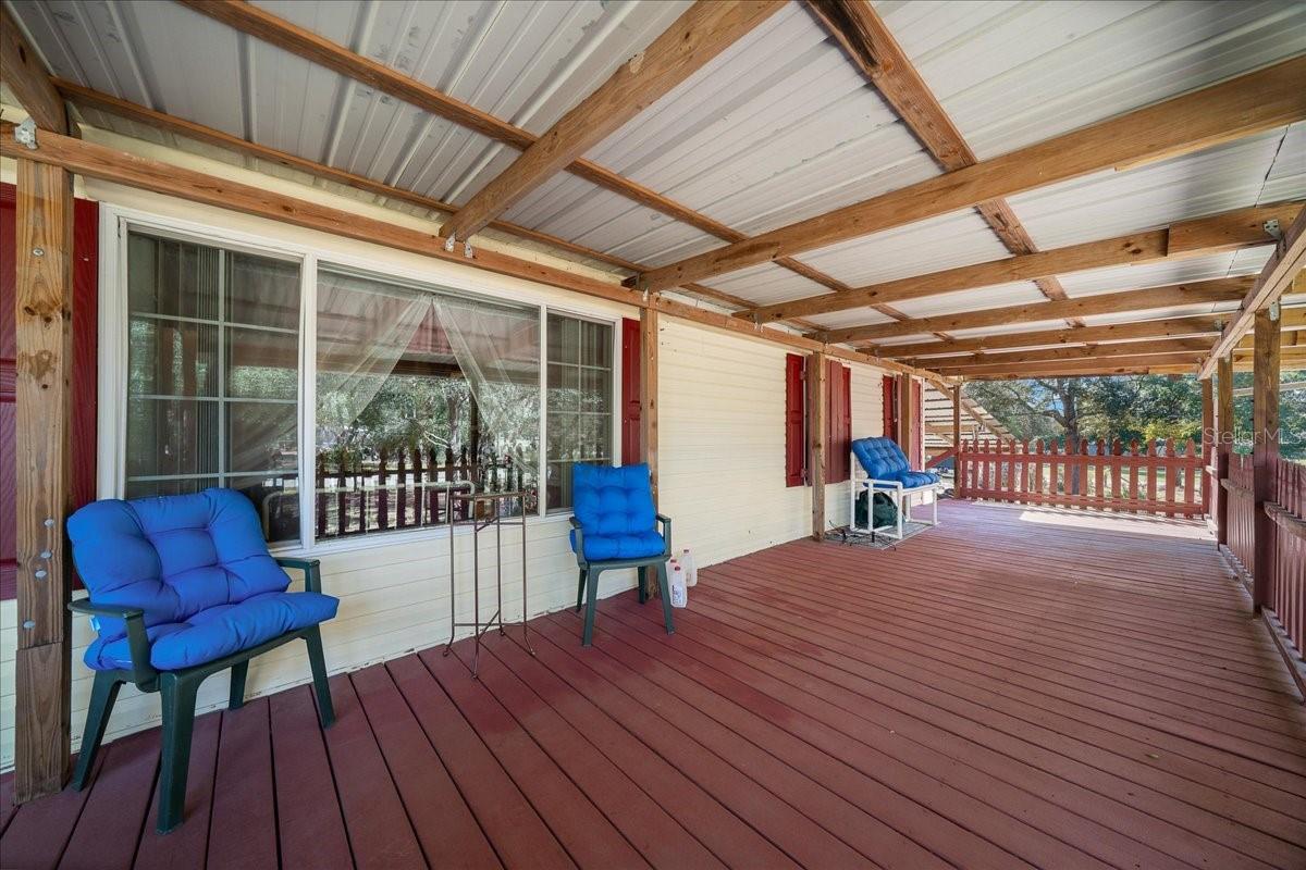 Image 8 of 52 For 16651 42nd Loop