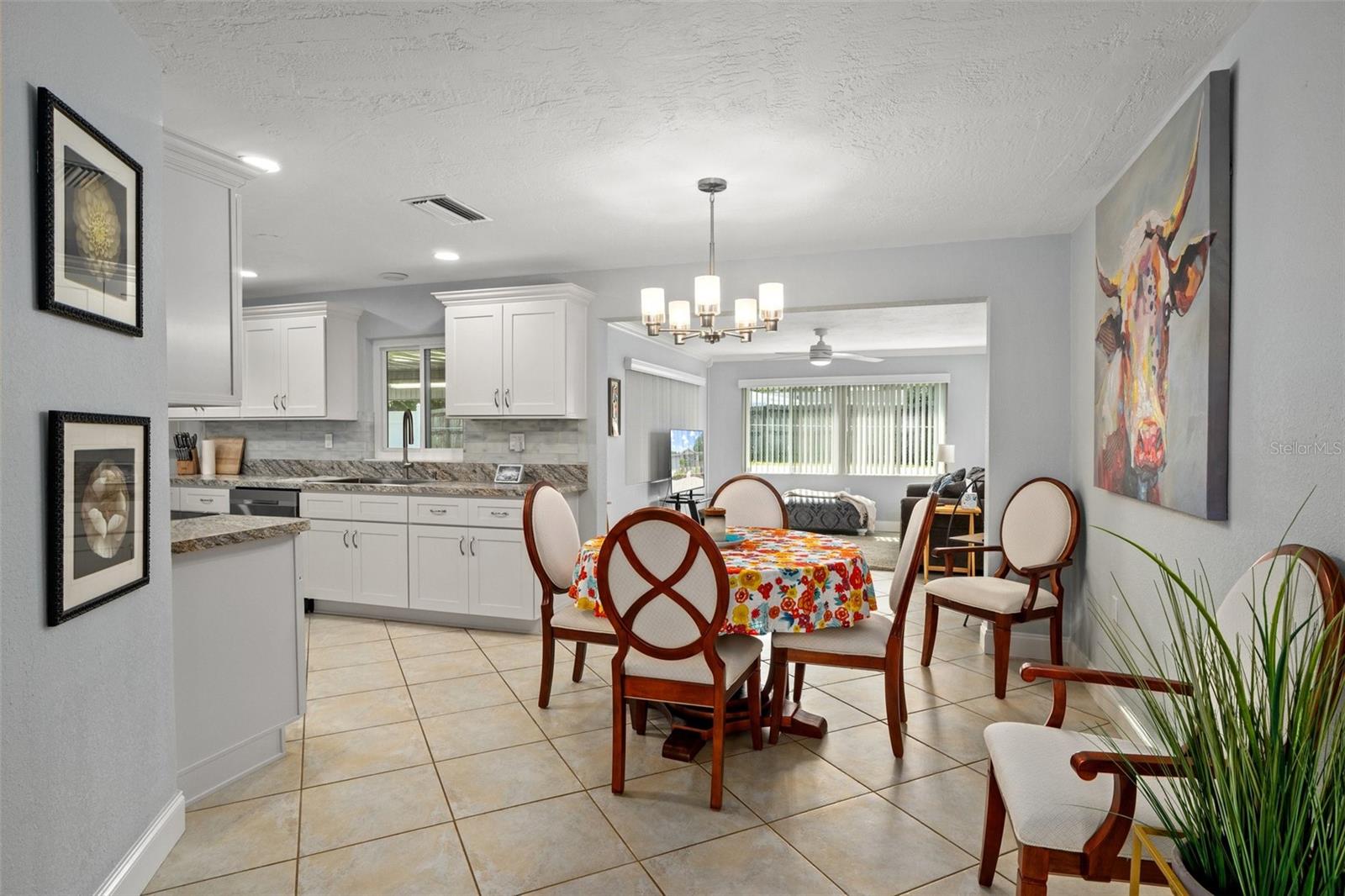 Image 11 of 45 For 91 Davis Street