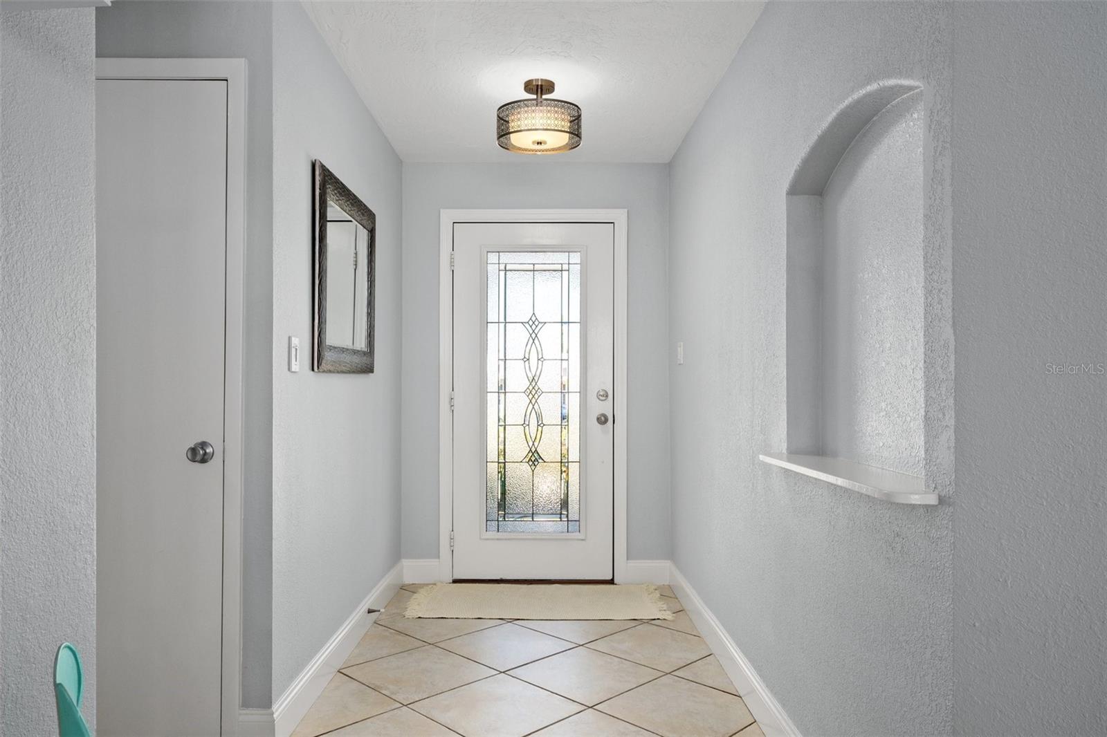 Image 7 of 45 For 91 Davis Street