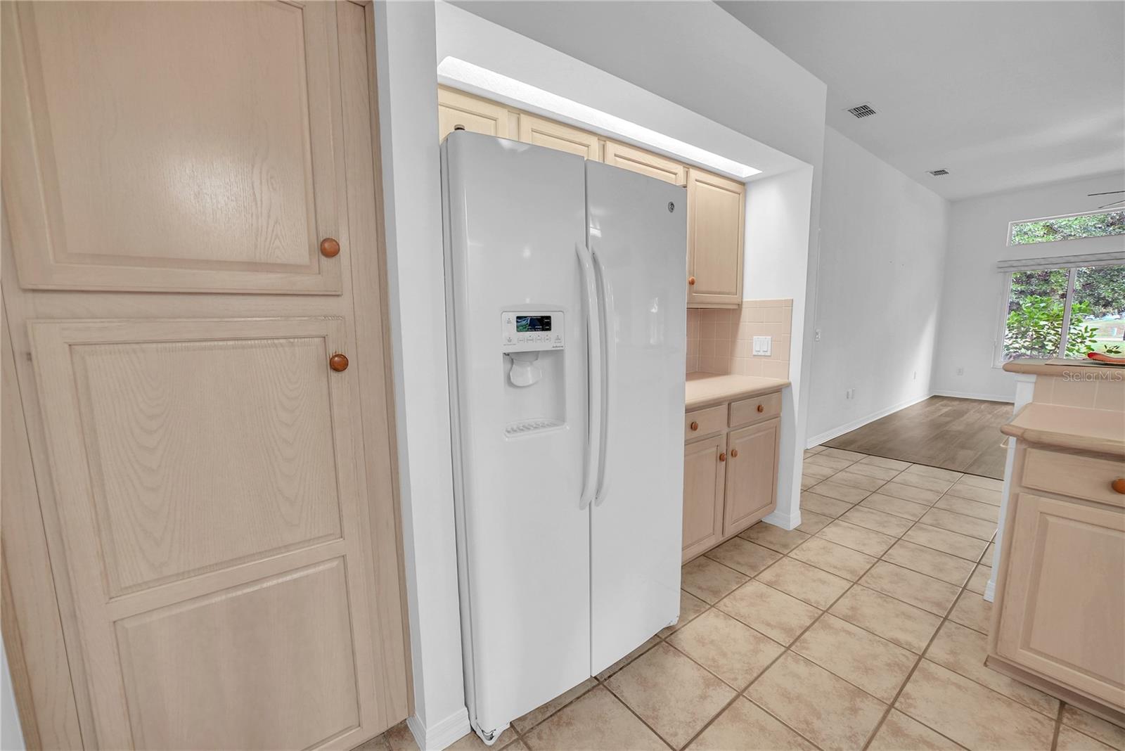 Image 11 of 51 For 10317 63rd Avenue