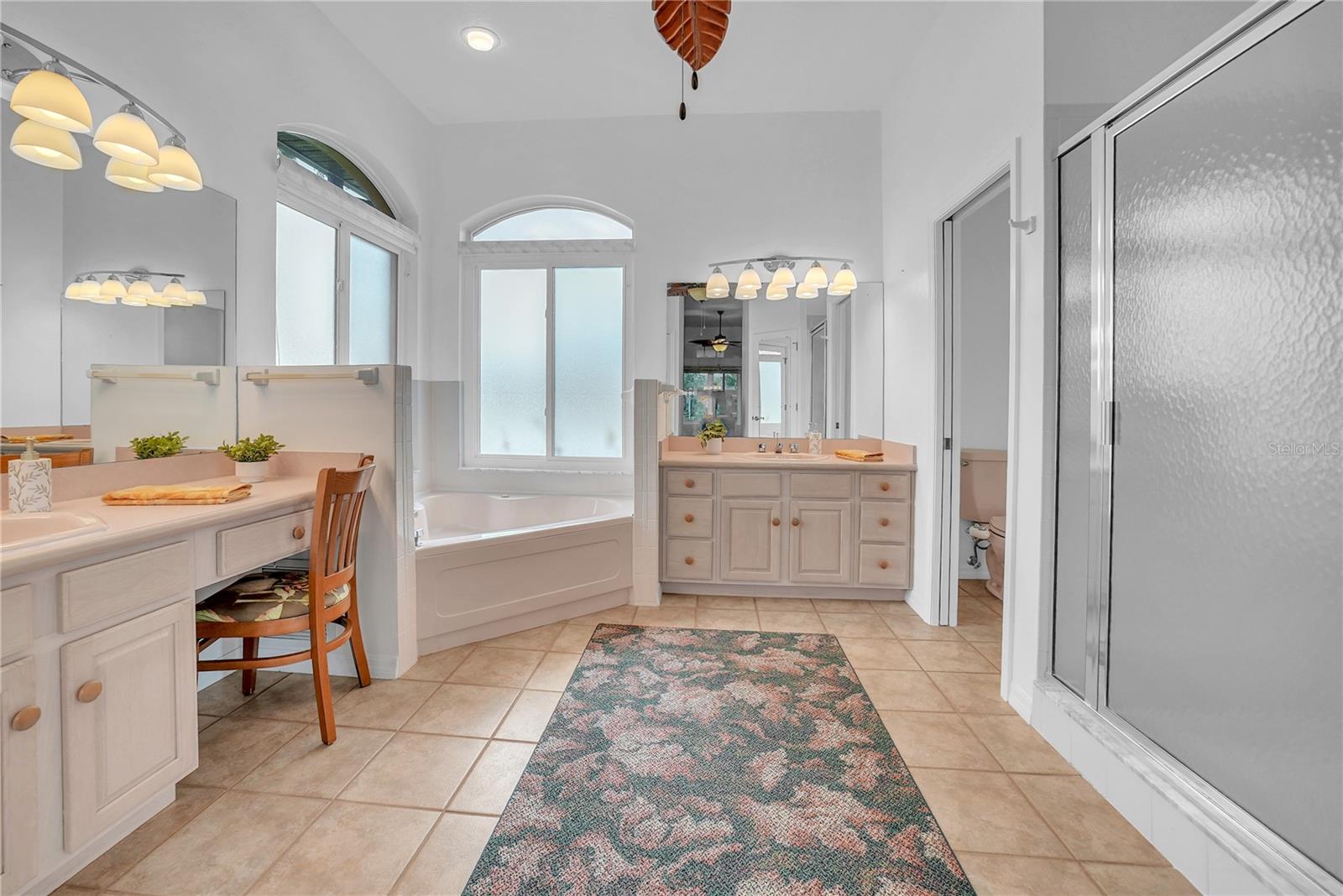 Image 18 of 51 For 10317 63rd Avenue