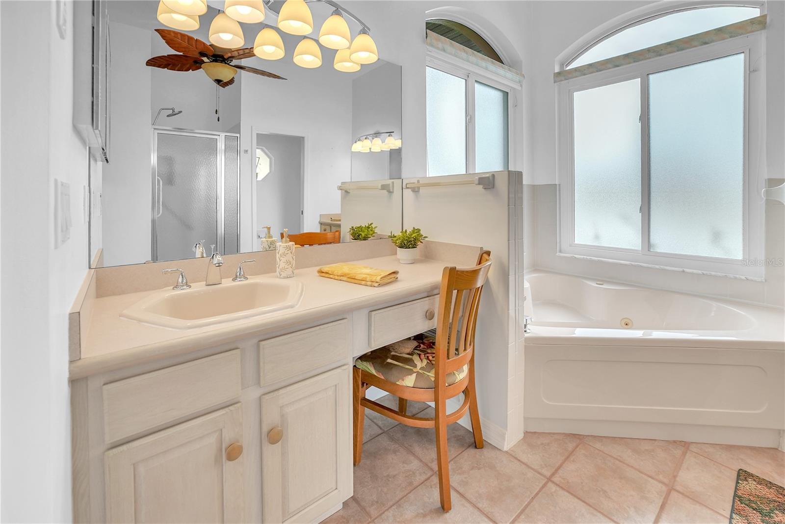 Image 19 of 51 For 10317 63rd Avenue