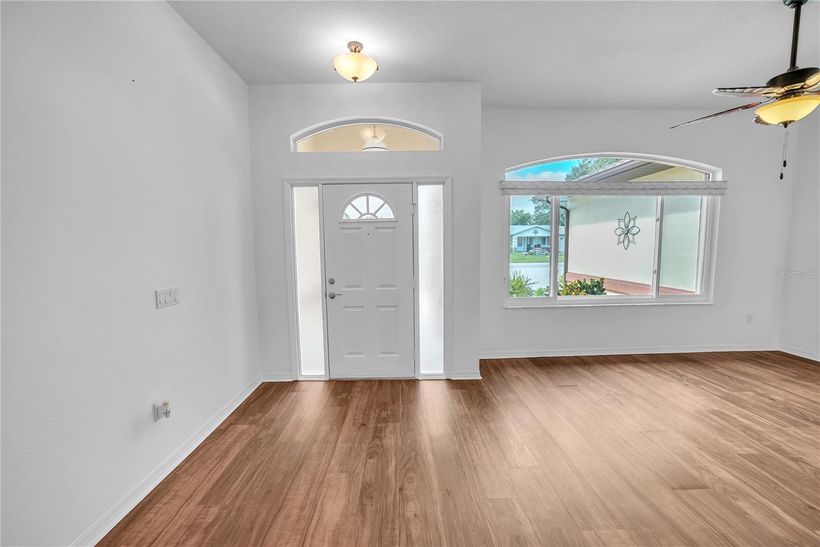 Image 5 of 51 For 10317 63rd Avenue