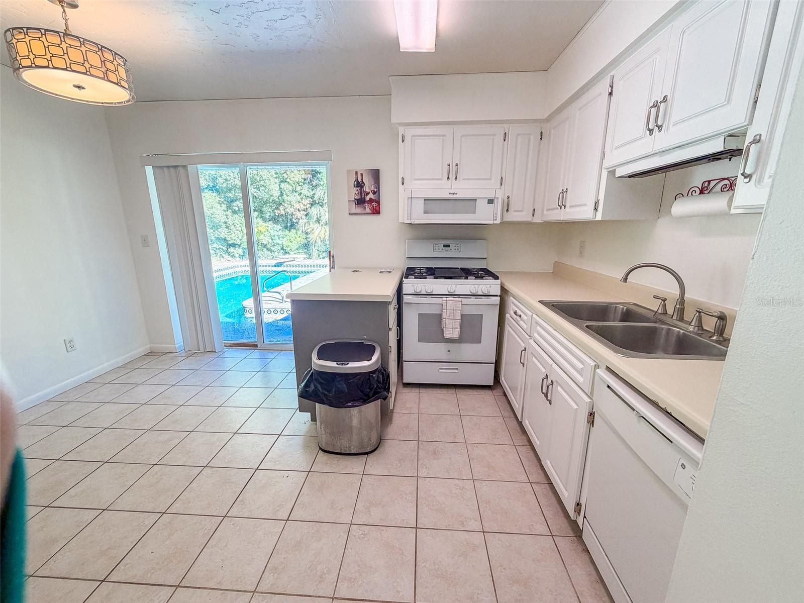 Image 8 of 29 For 3717 5th Street