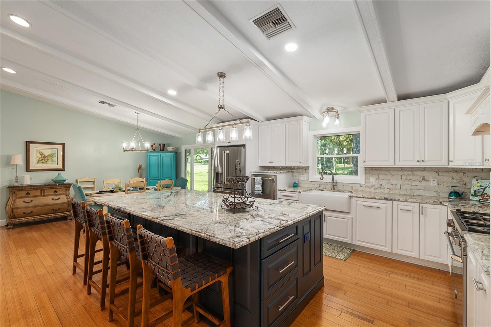 Image 17 of 87 For 5425 1st Lane