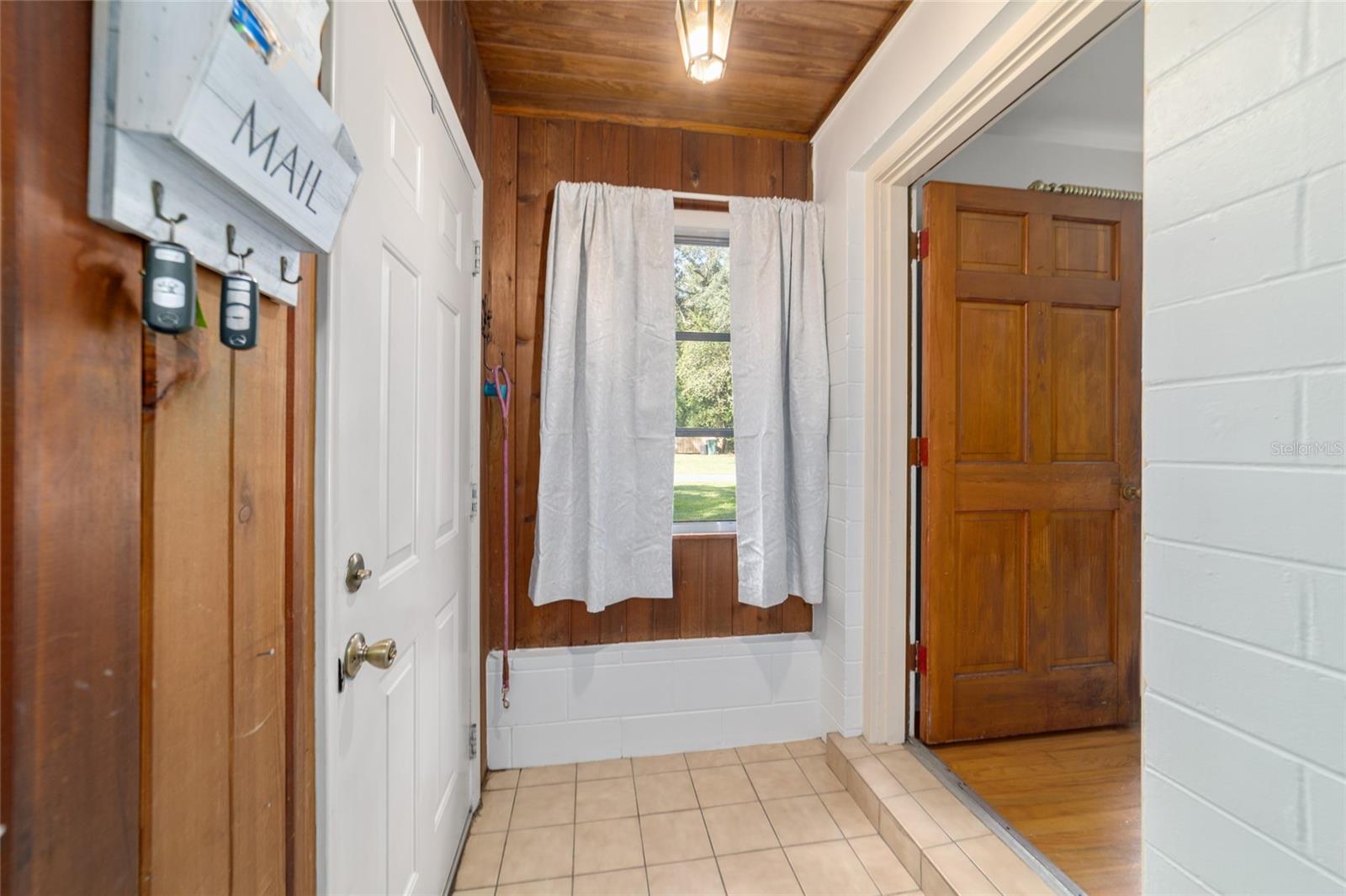 Image 8 of 57 For 3334 4th Street