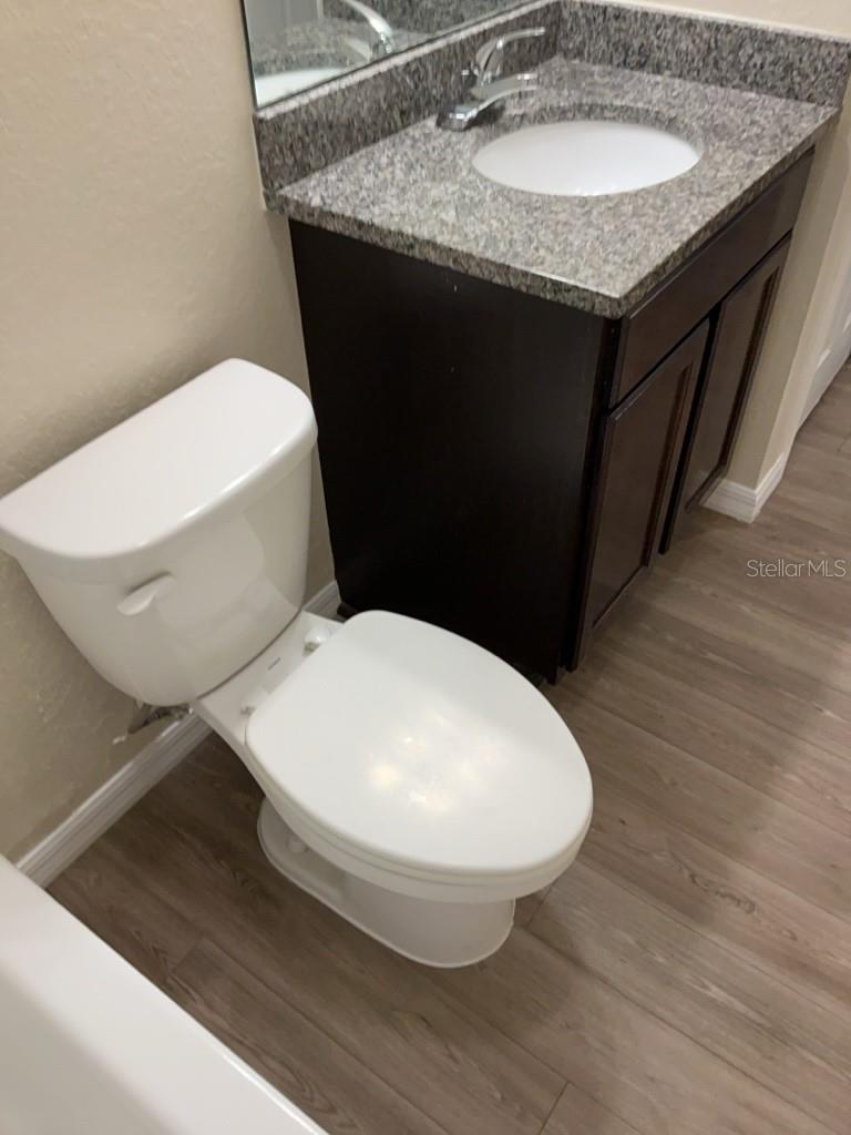 Image 26 of 32 For 11210 Rockwell Avenue