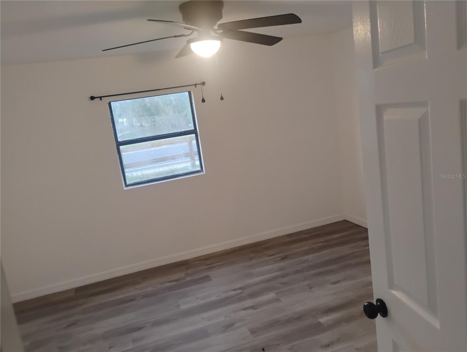 Image 4 of 6 For 11030 Maricamp Road A