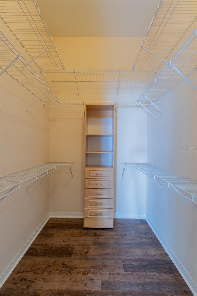 Image 18 of 64 For 10622 71st Circle